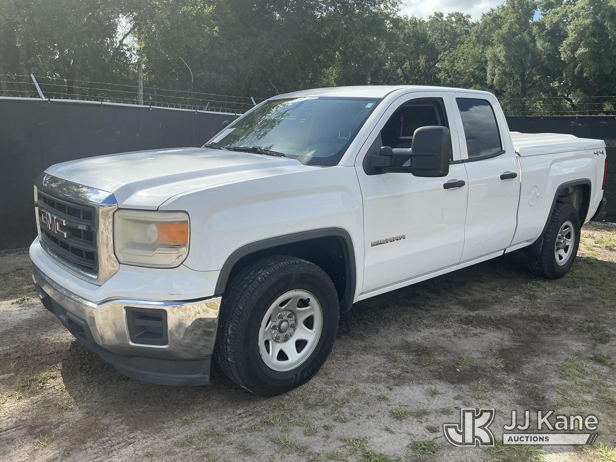Photo of a 2014 GMC Sierra 1500 4x4