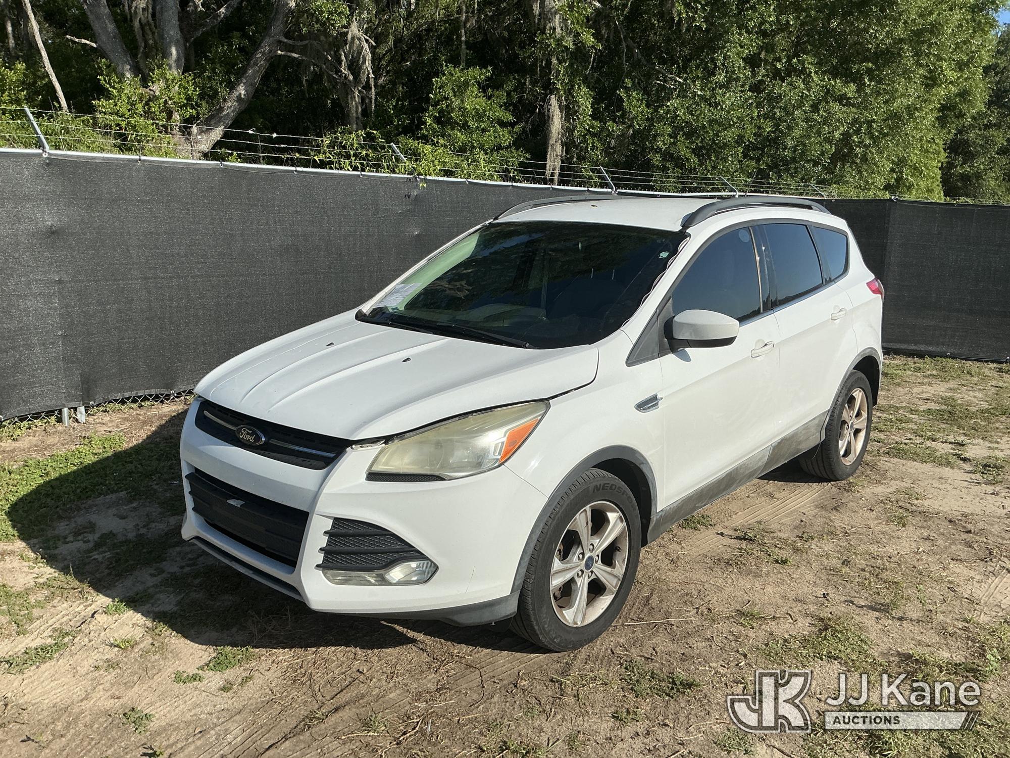 Photo of a 2014 Ford Escape
