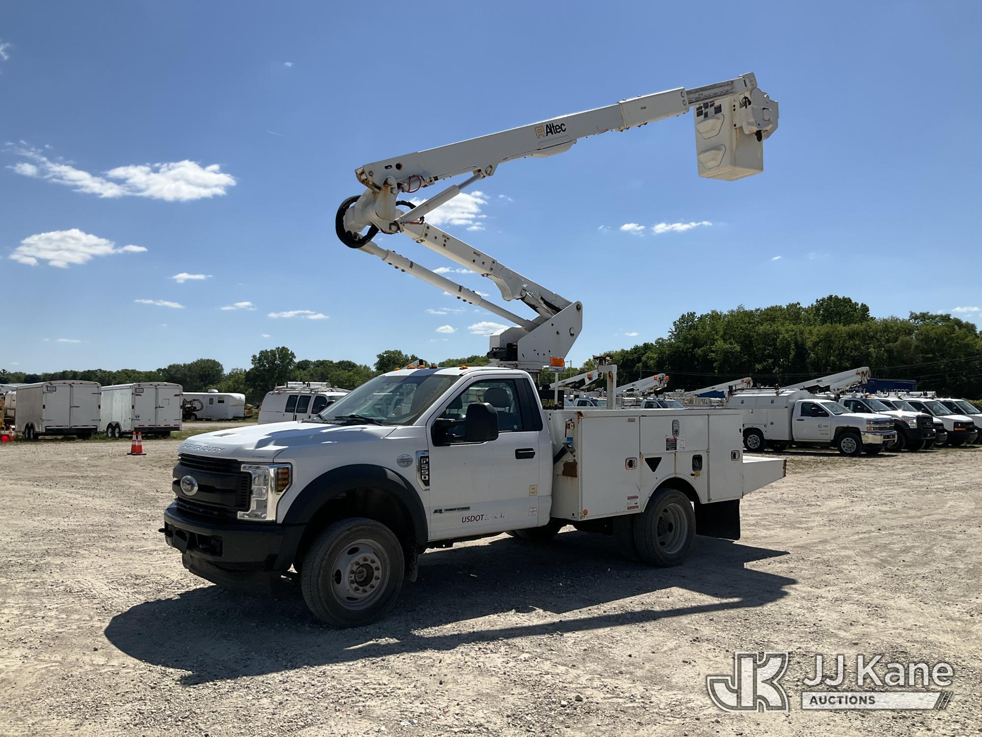 Photo of a 2019 Ford F-550