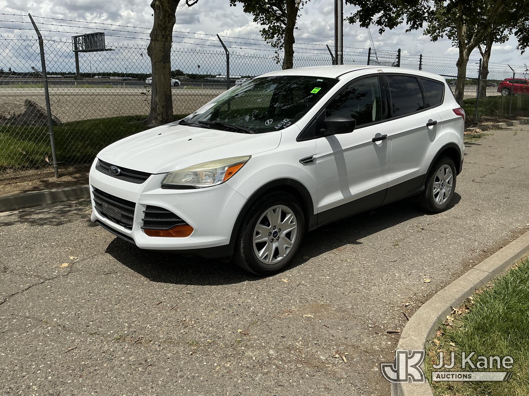 Photo of a 2014 Ford Escape