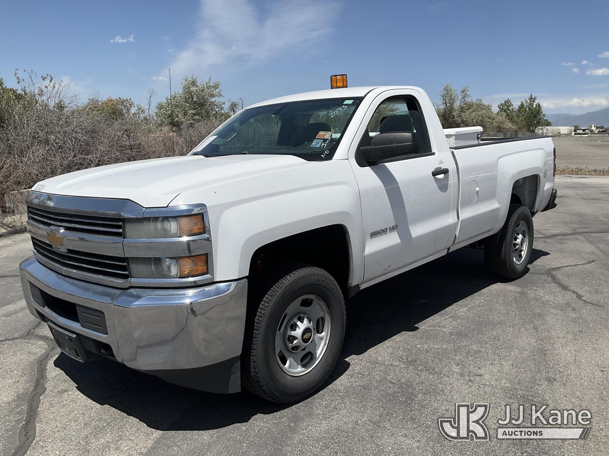 Photo of a 2015 Chevrolet Silverado 2500HD 4x4