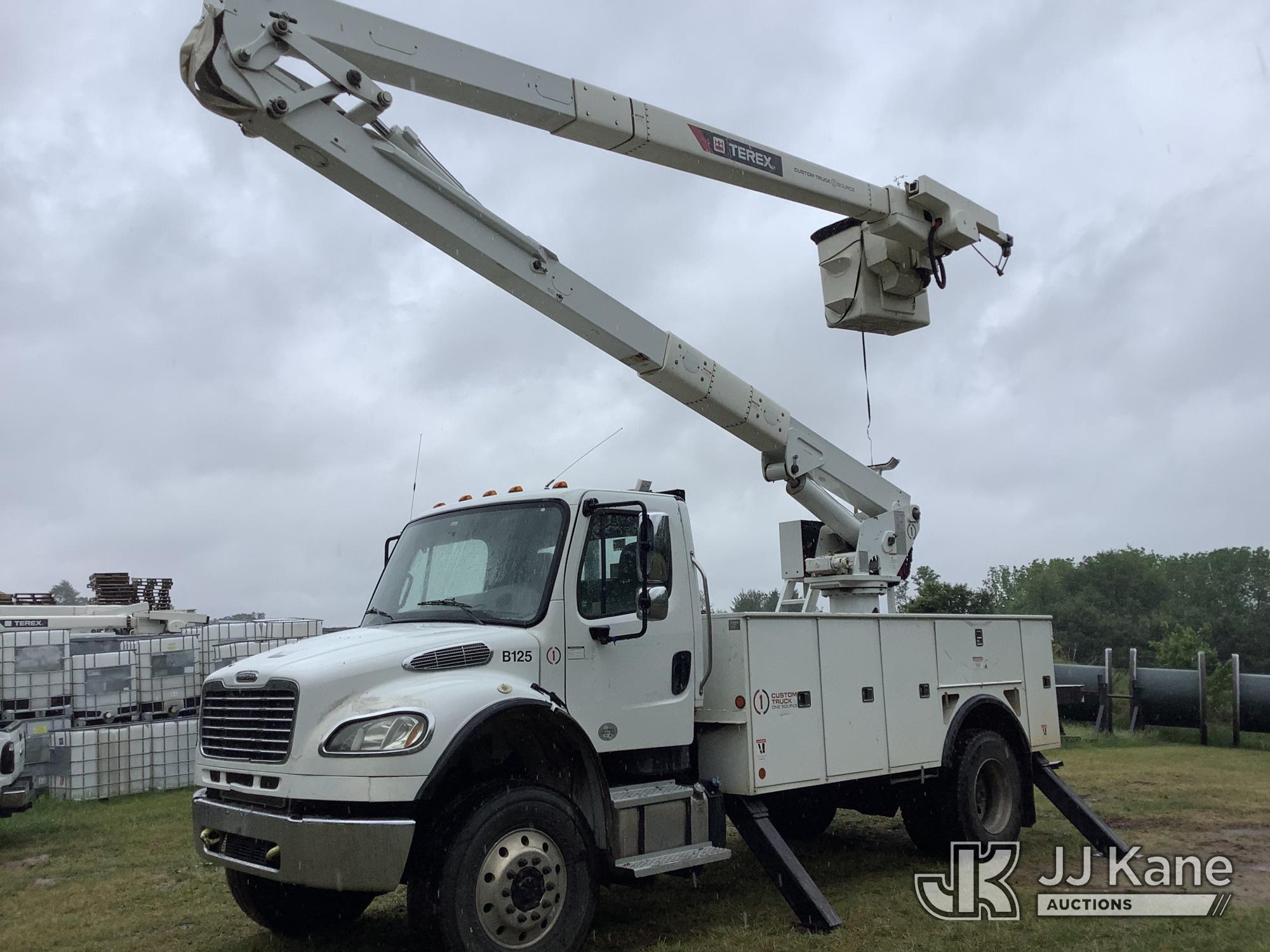 Photo of a 2020 Freightliner M2 106 Medium Duty 4x4