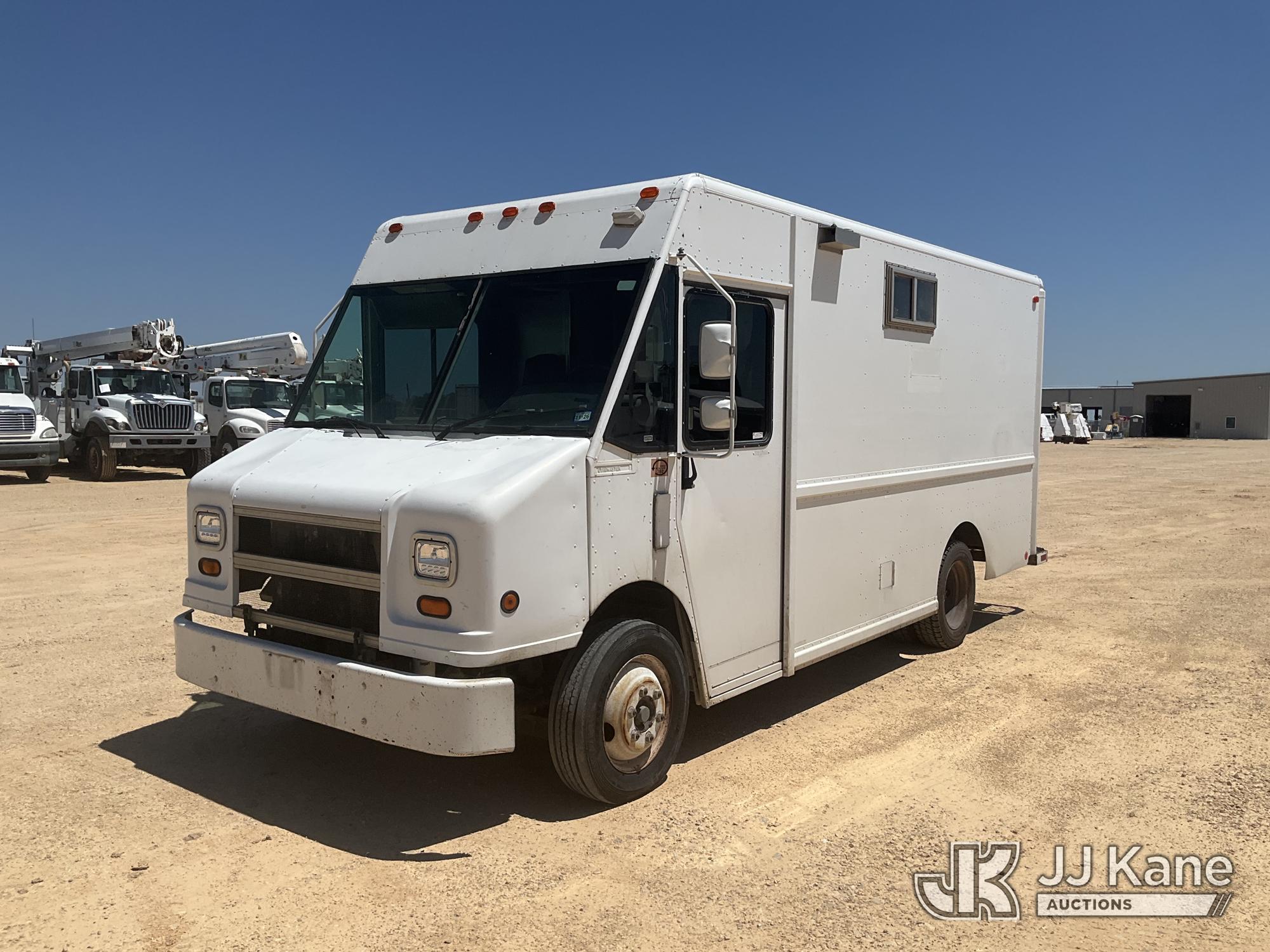 2003 Freightliner MT45 Chassis