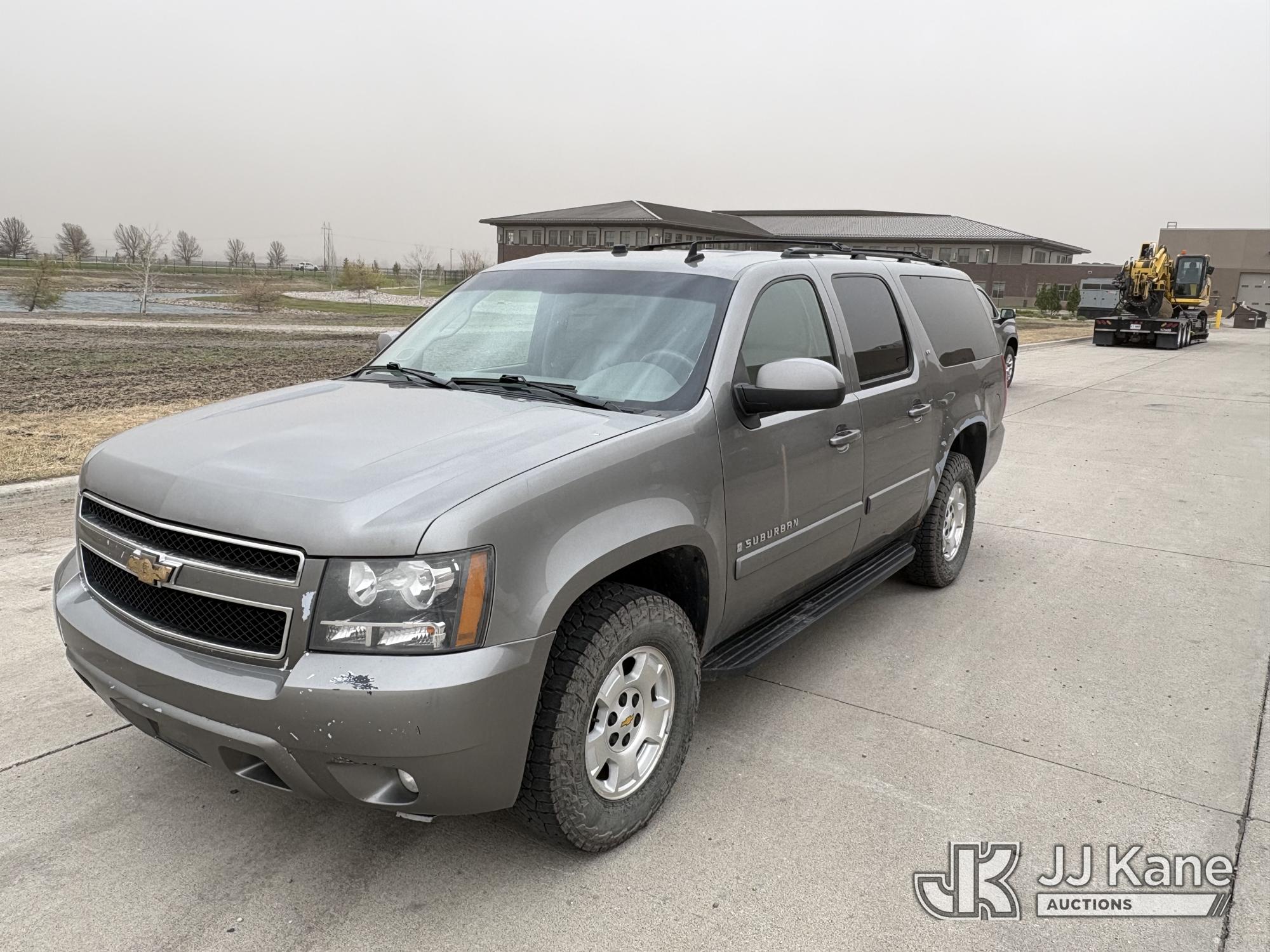 2009 Chevrolet Suburban 4x4 4-Door Sport Utility Vehicle