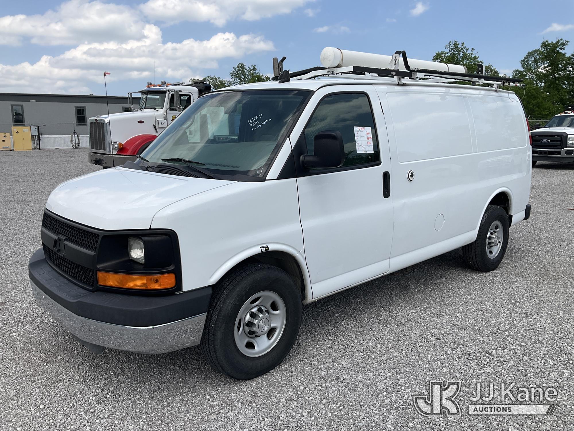 Photo of a 2014 Chevrolet Express G2500