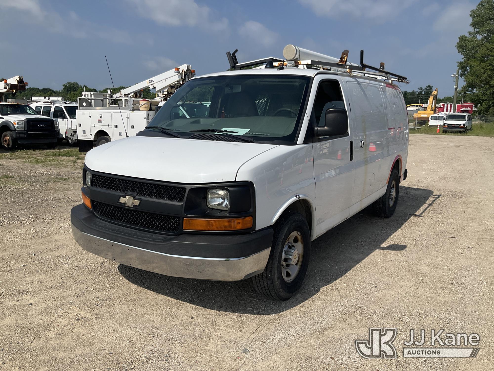 Photo of a 2014 Chevrolet Express G2500