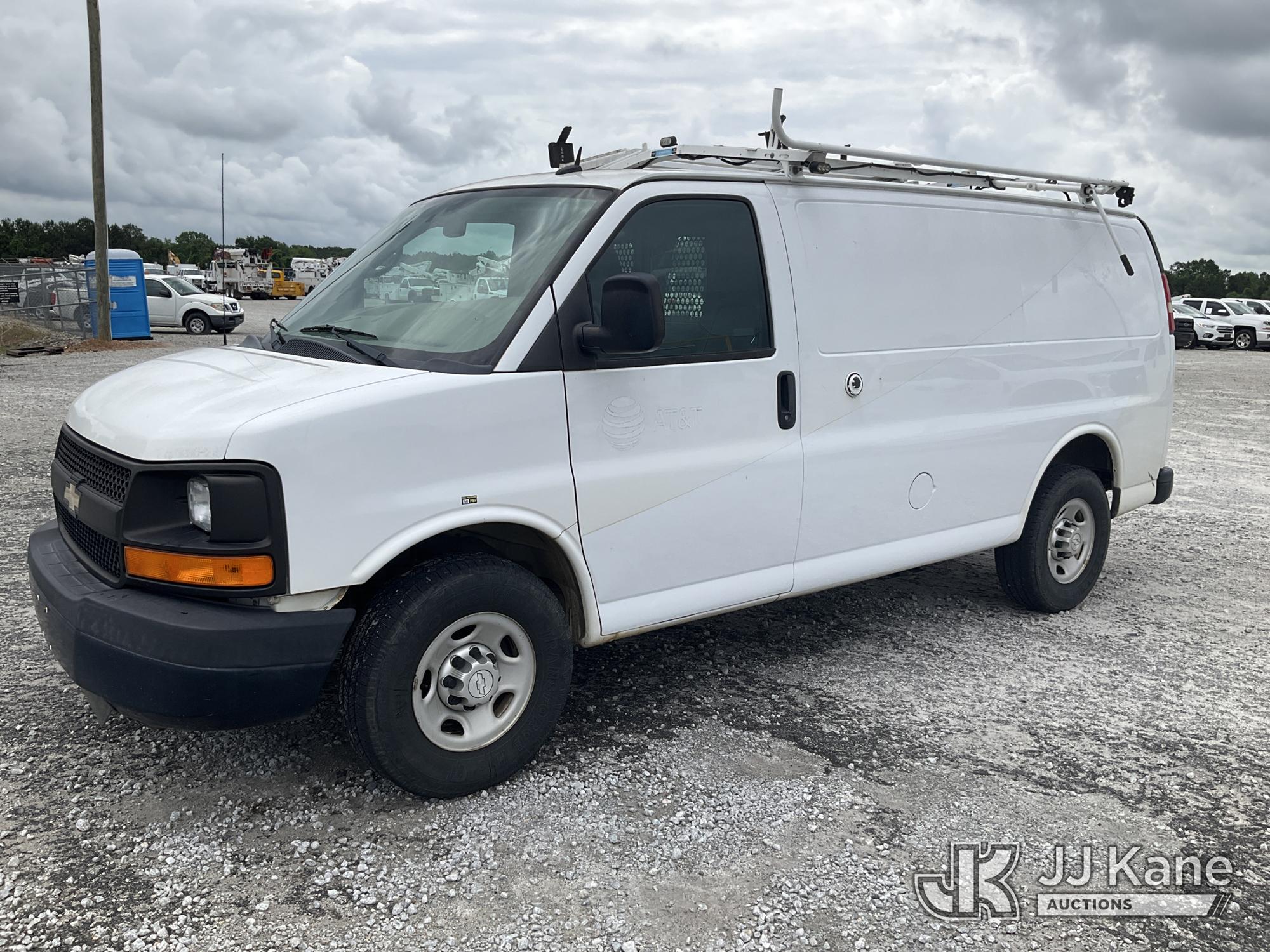 Photo of a 2015 Chevrolet Express G2500