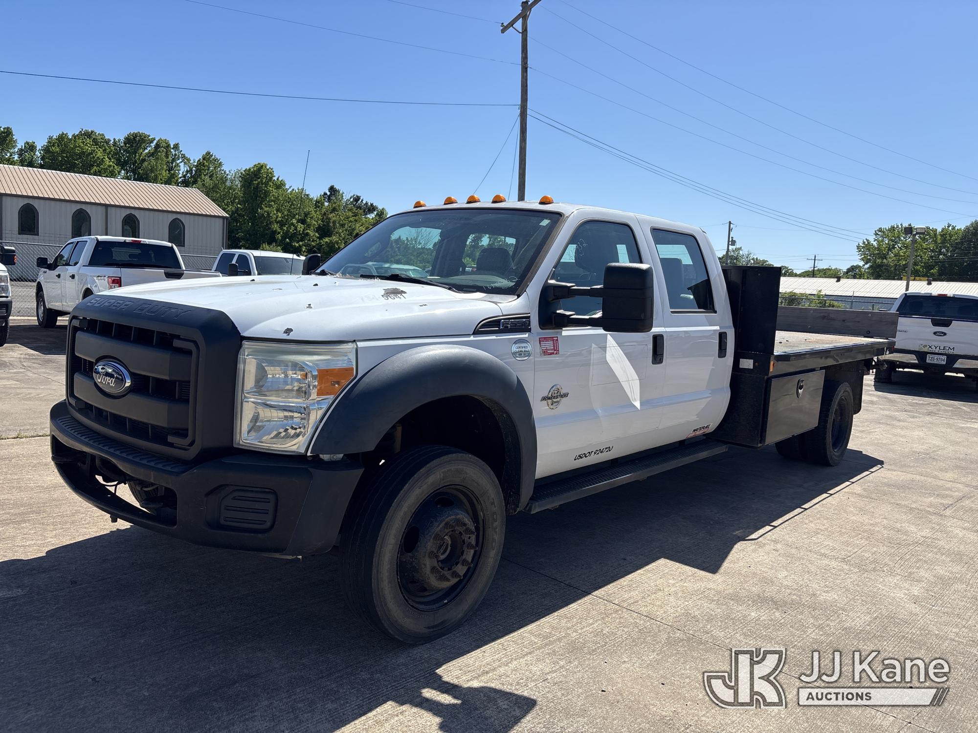 Photo of a 2015 Ford F-550