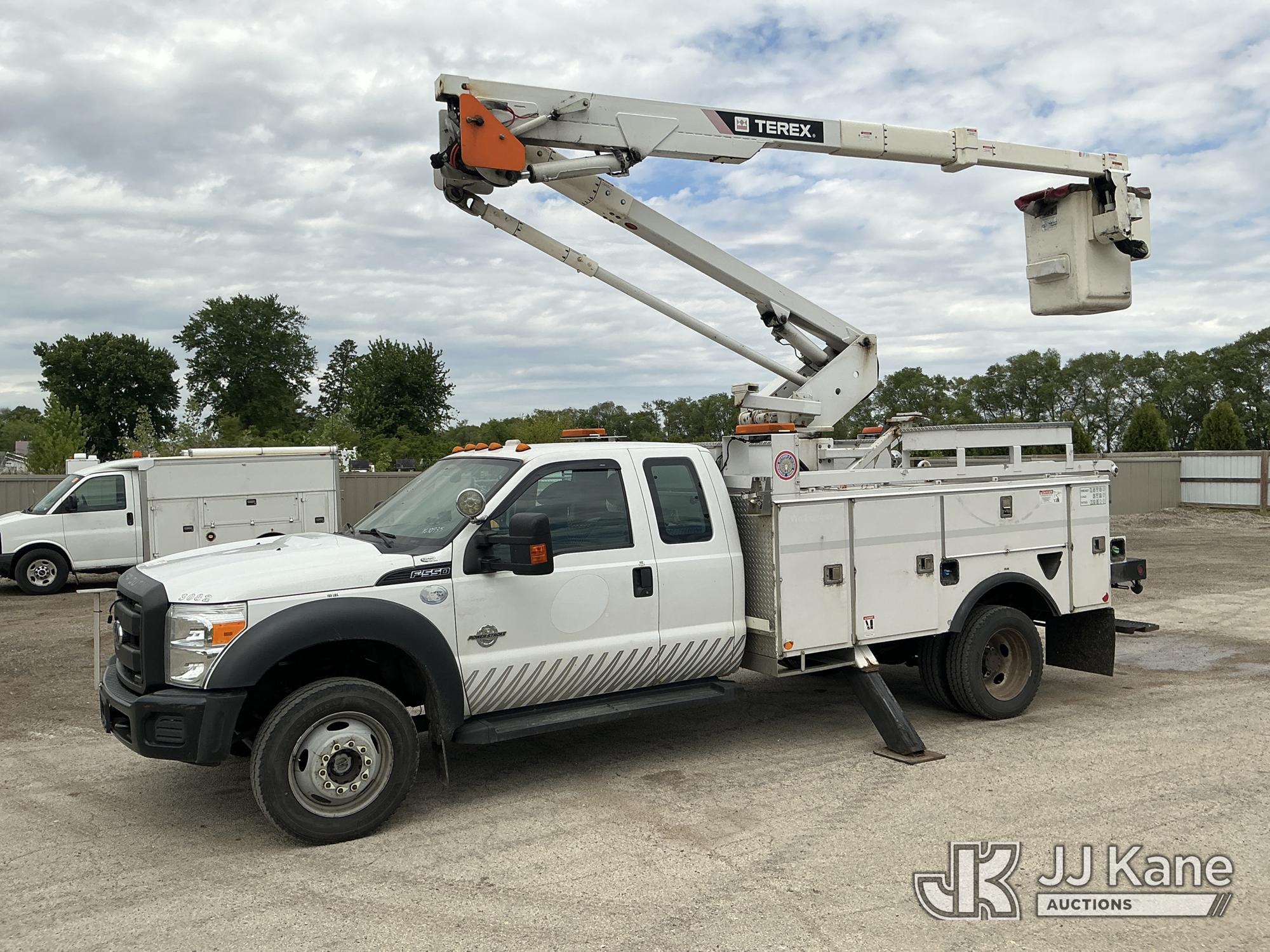 Photo of a 2015 Ford F550 4x4