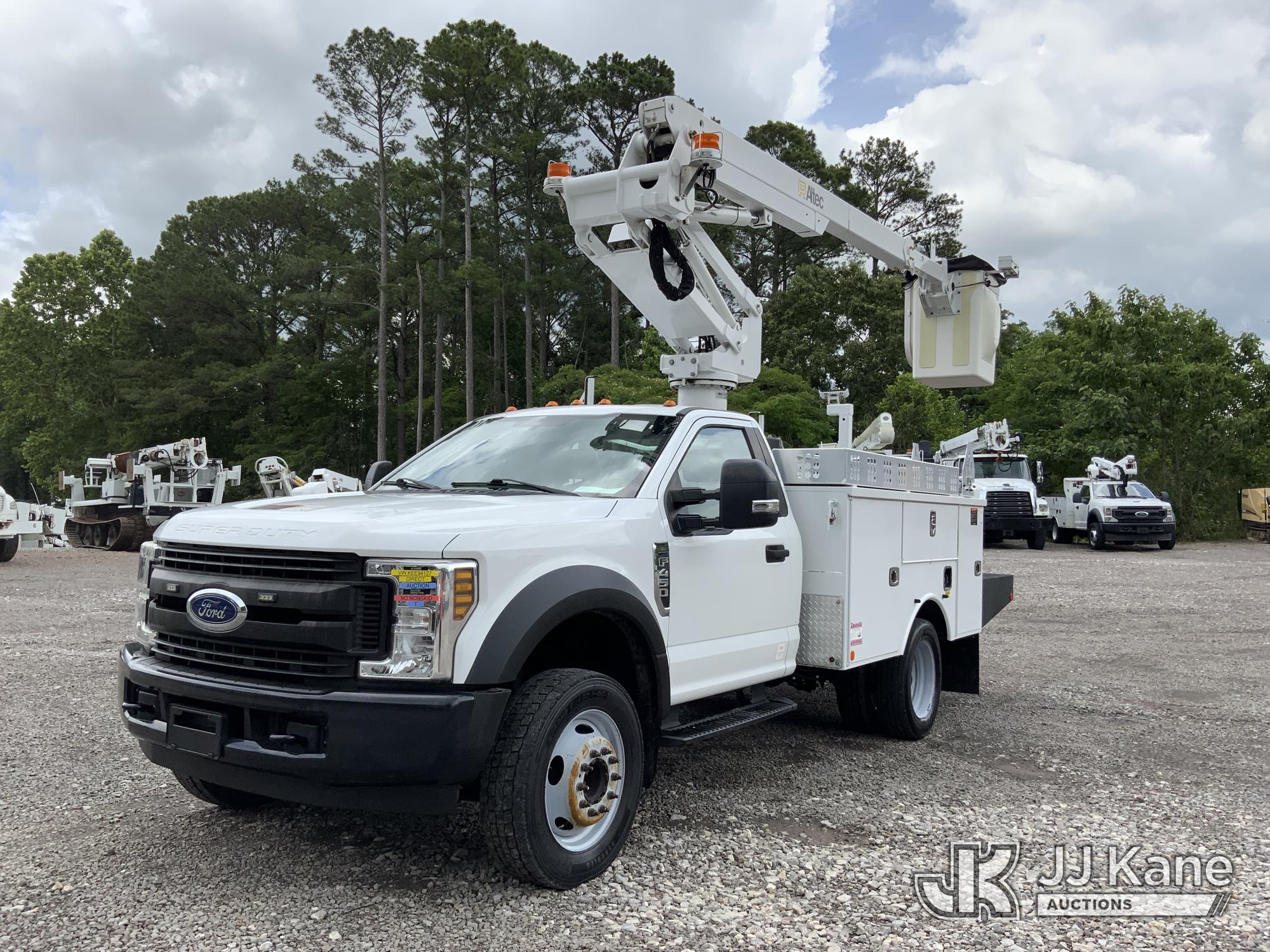 Photo of a 2019 Ford F-450 SD