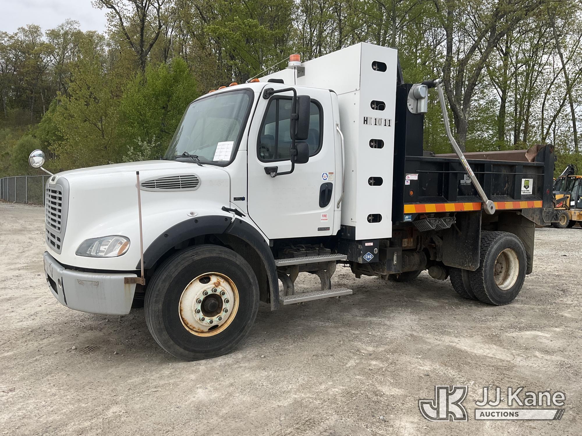 Photo of a 2016 Freightliner M2 112