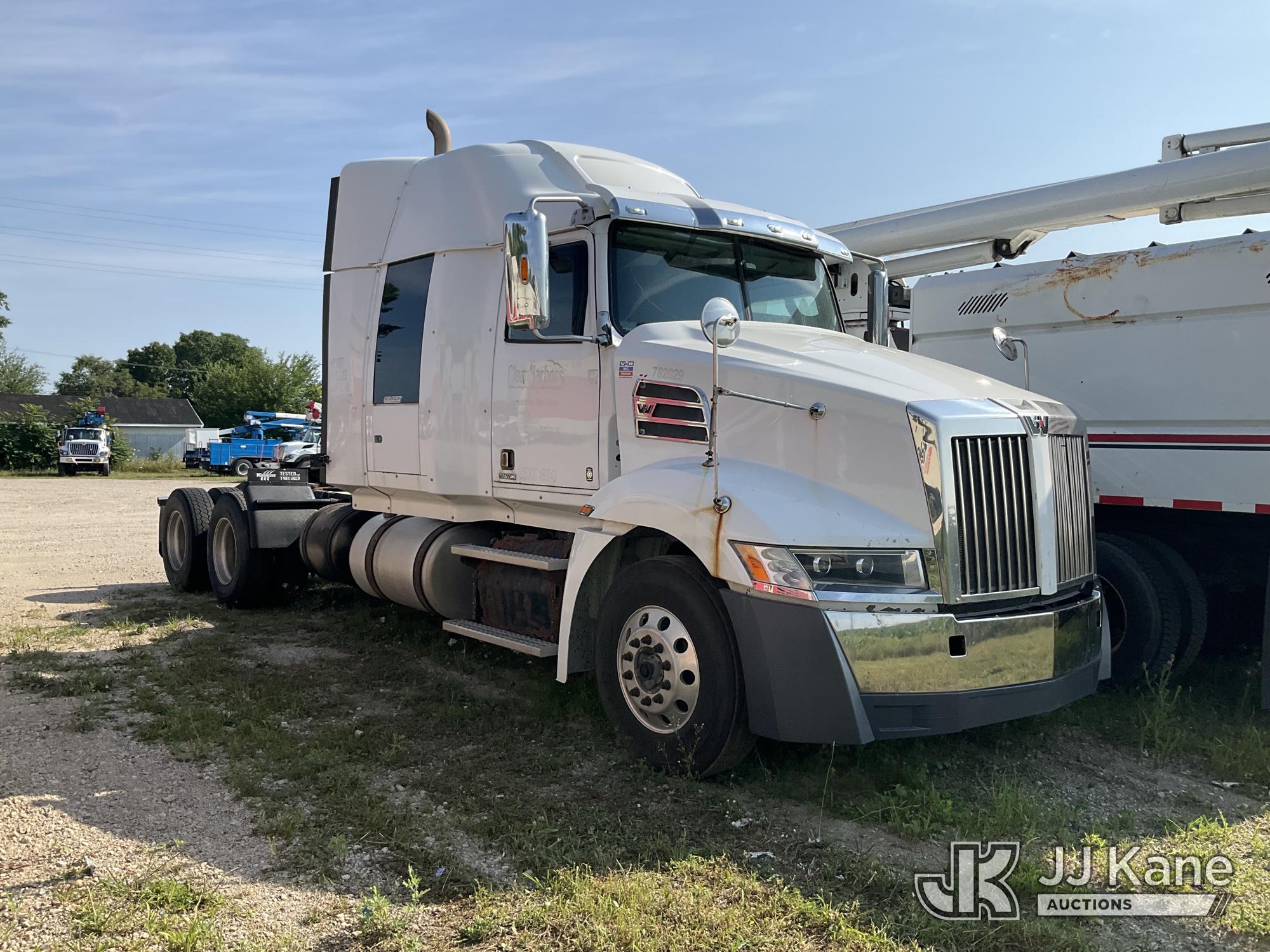 2018 Western Star Trucks 5700 T/A Truck Tractor