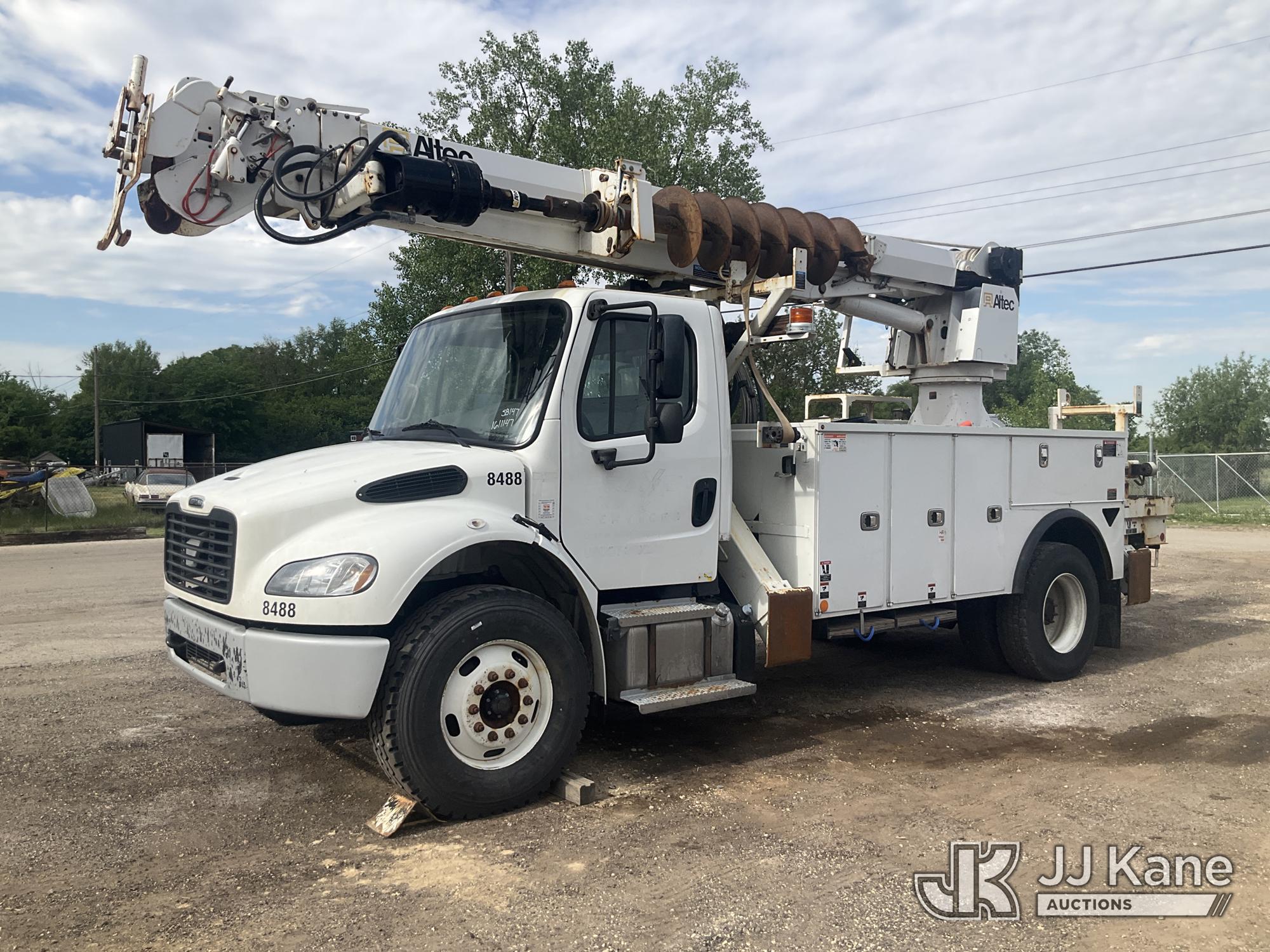 Photo of a 2021 Freightliner M2 106