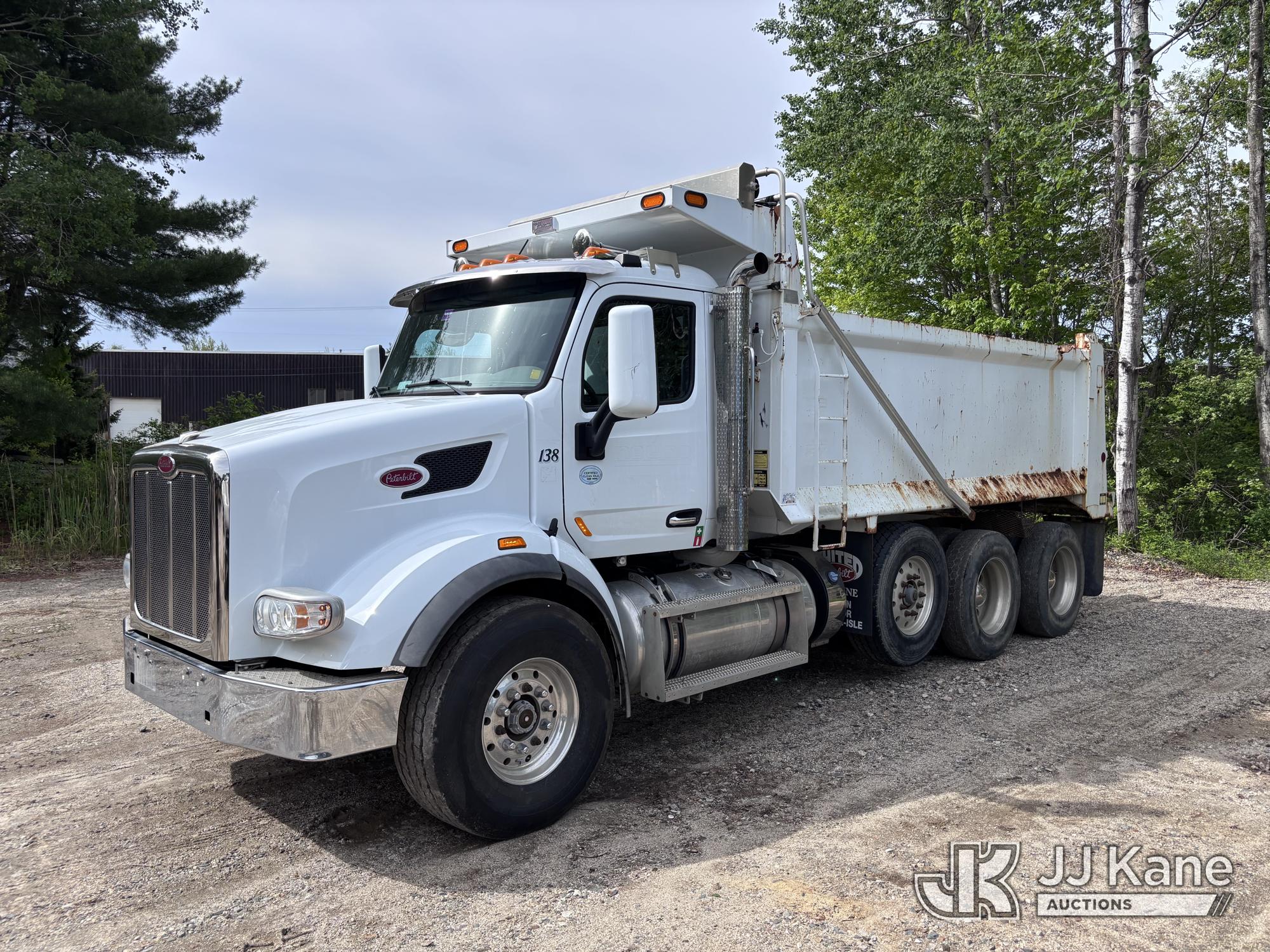 Photo of a 2016 Peterbilt 567