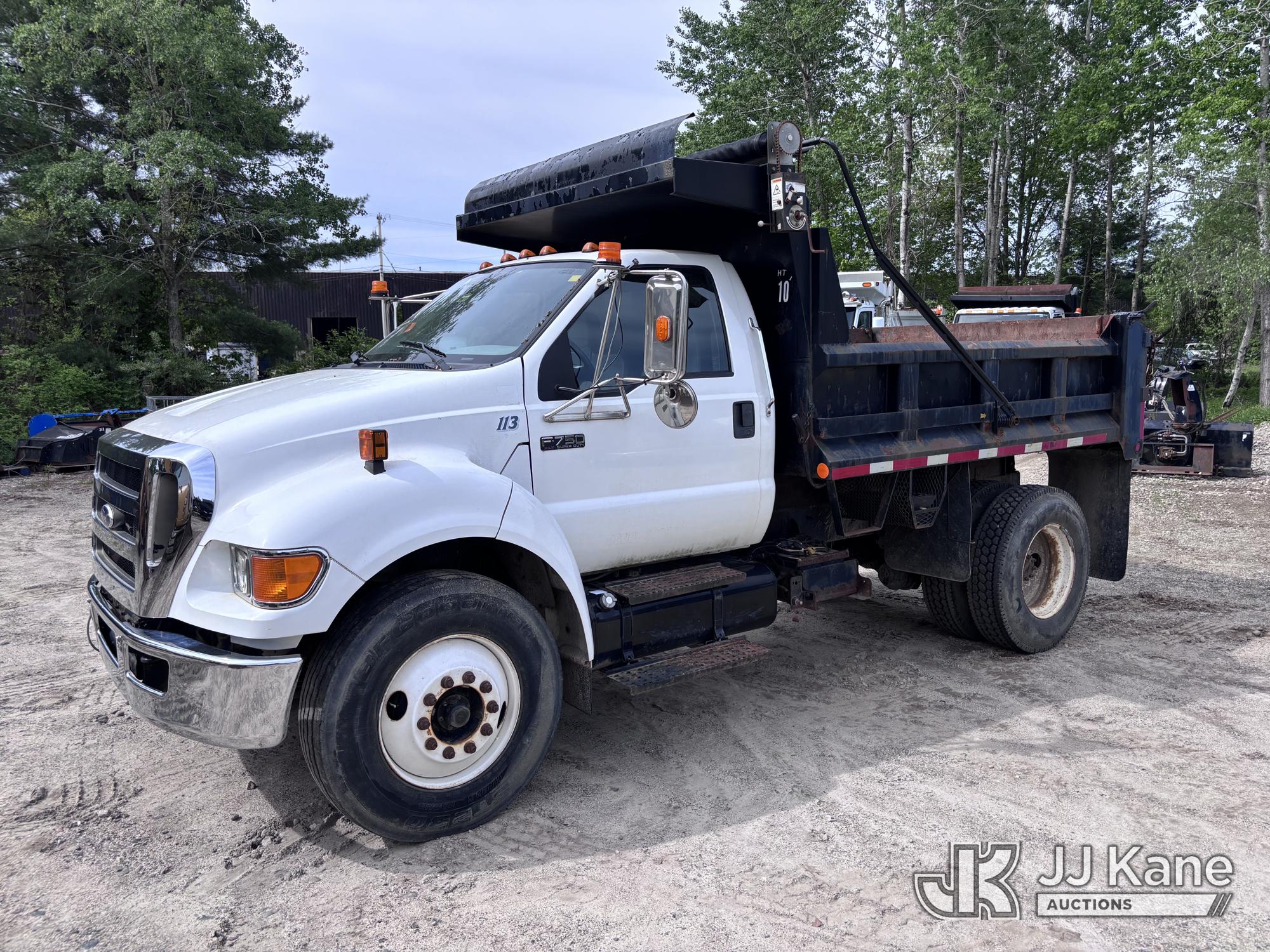 Photo of a 2010 Ford F-750