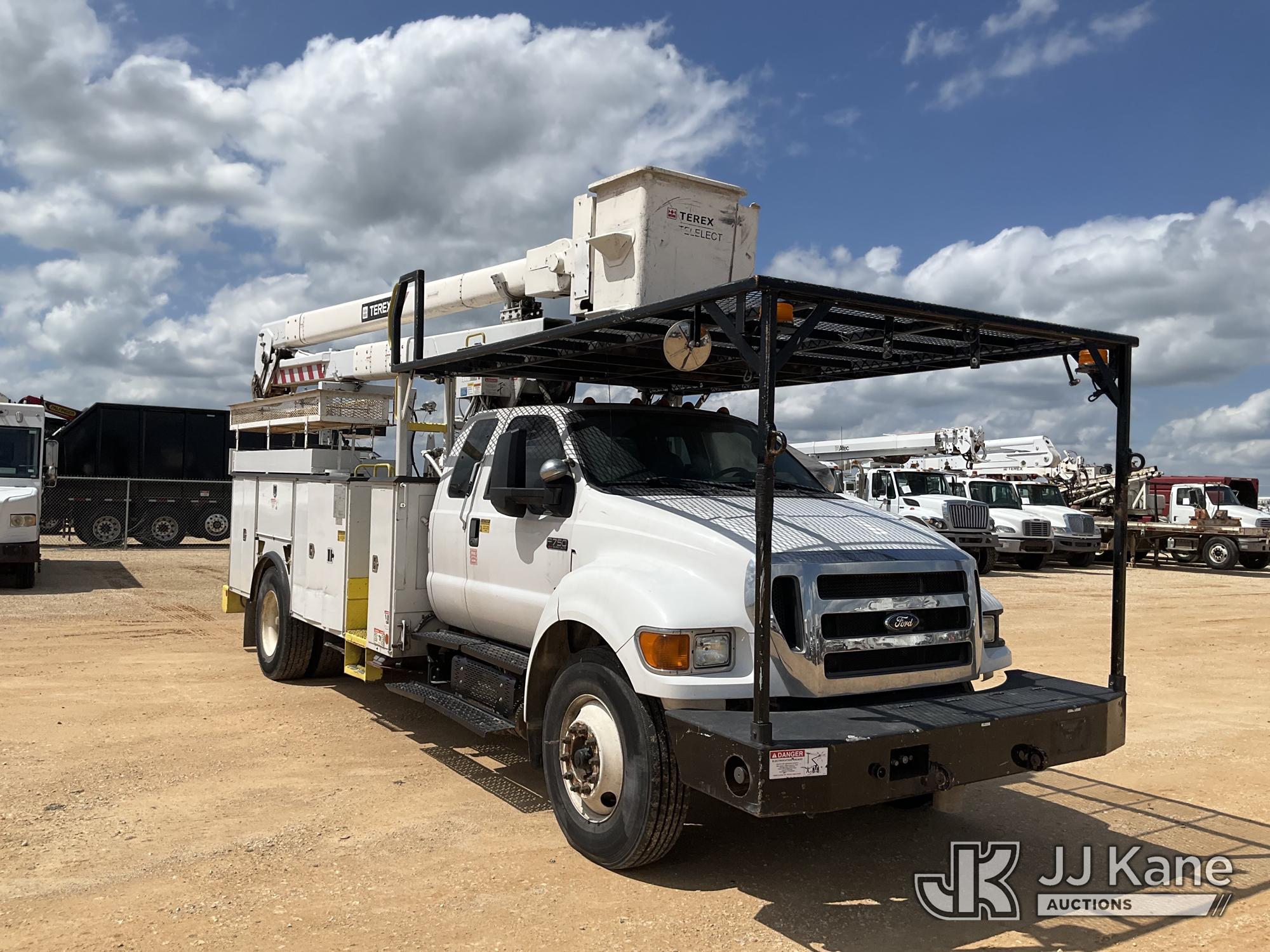 Photo of a 2015 Ford F-750