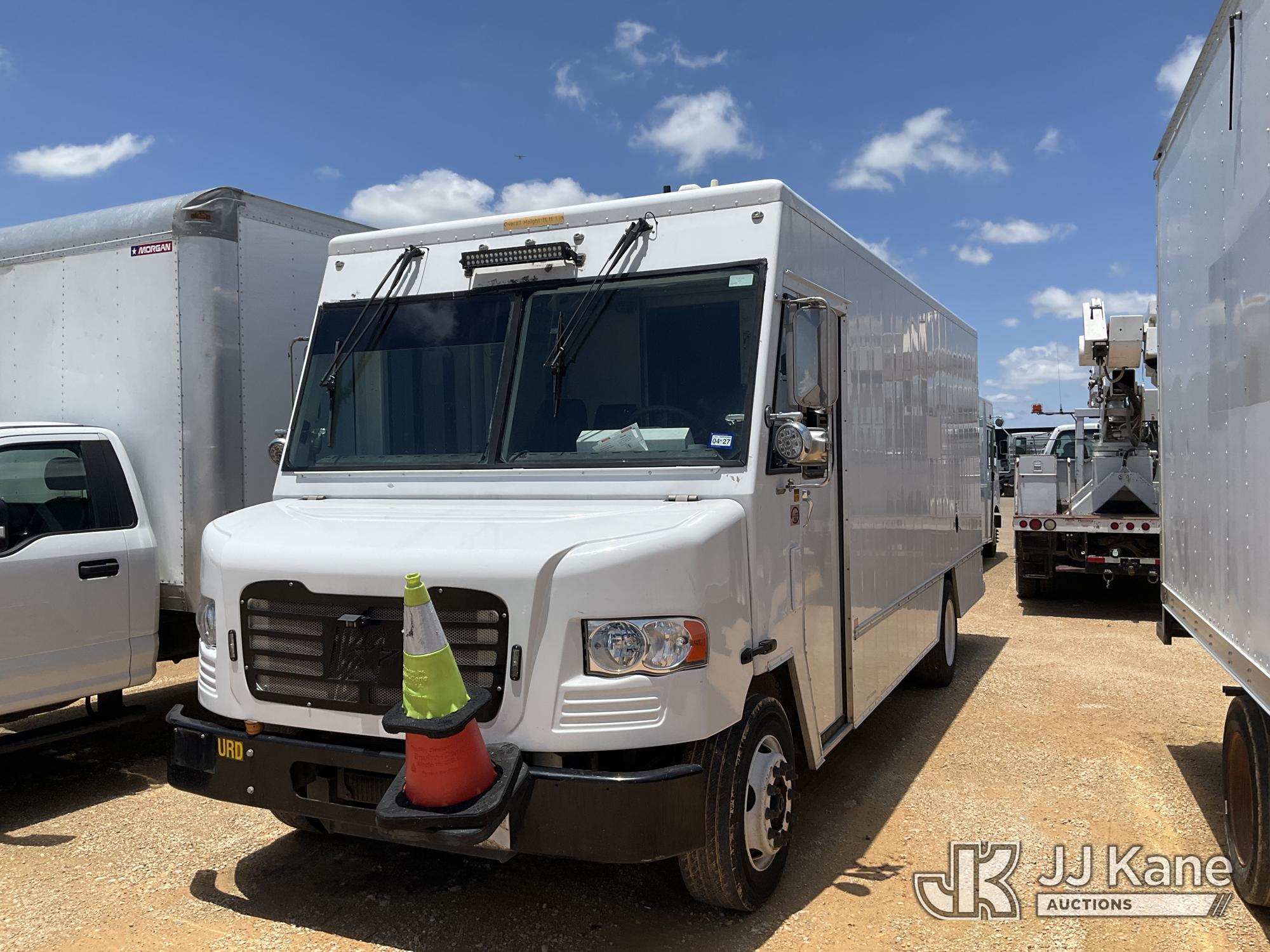 Photo of a 2013 Freightliner MT55