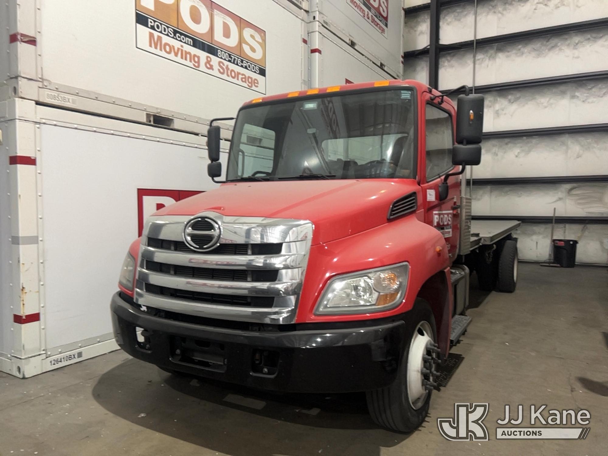 Photo of a 2017 Hino 268A