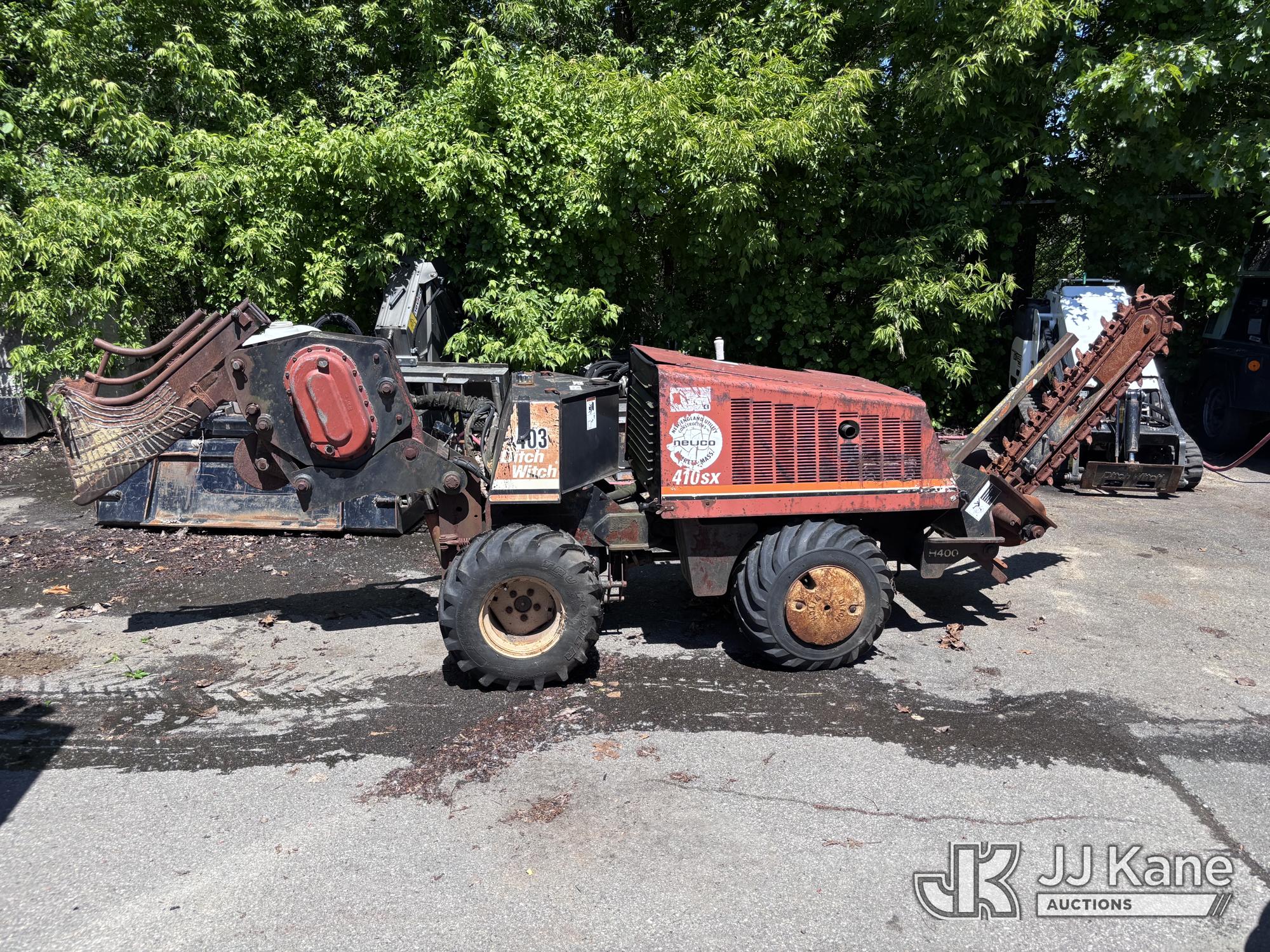 Photo of a 1999 Ditch Witch 410SX