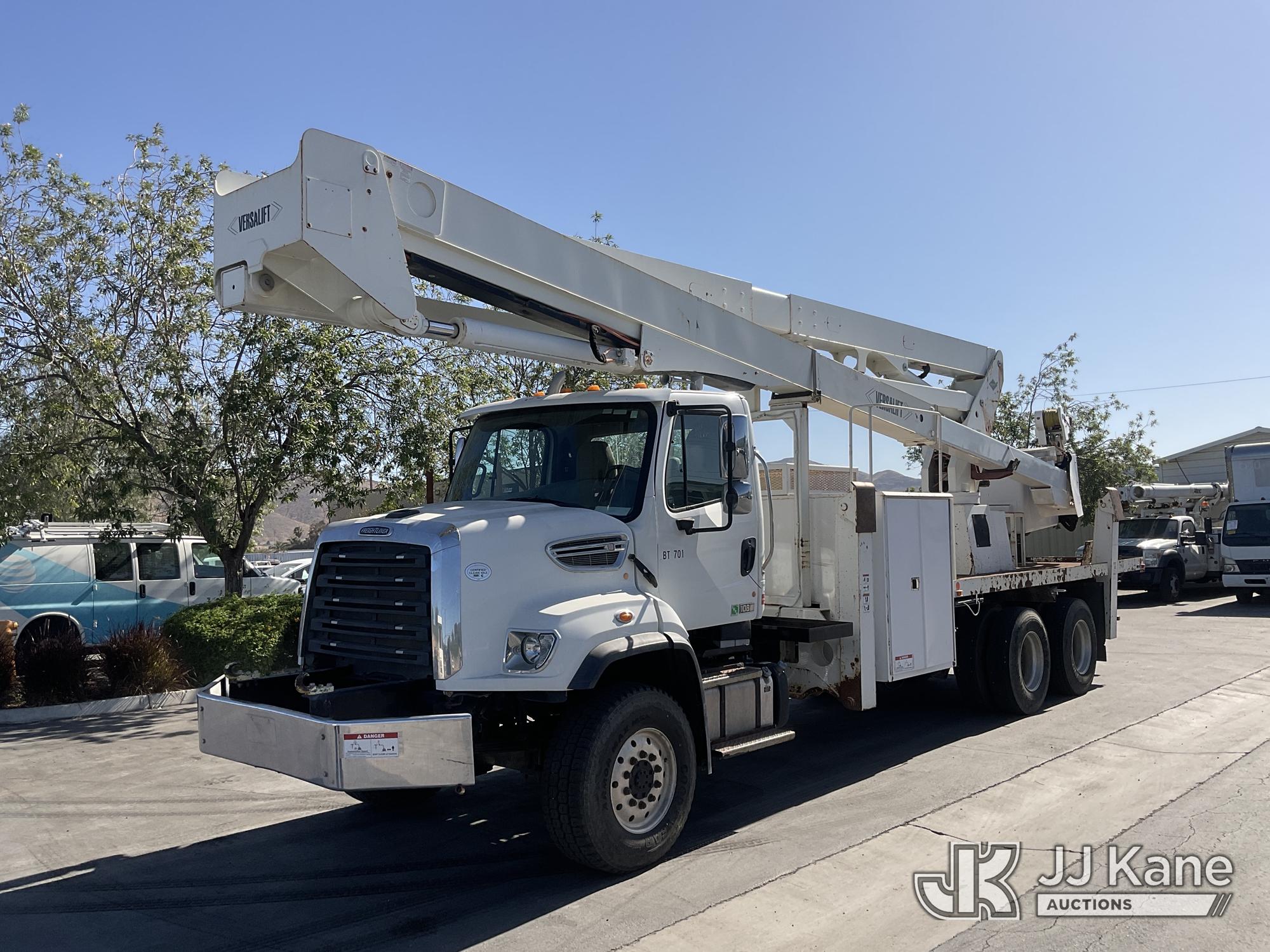 Photo of a 2014 Freightliner 108SD