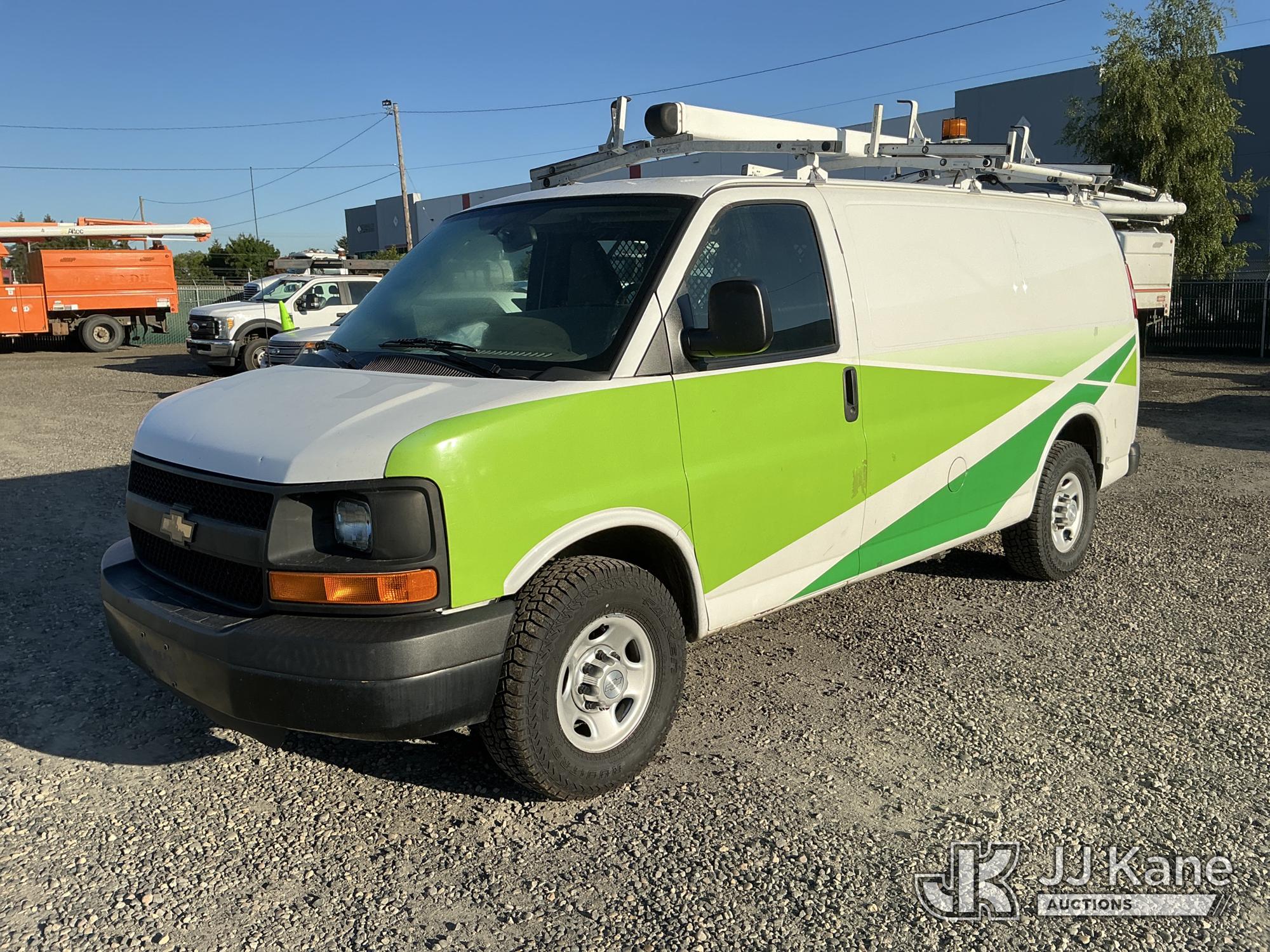 Photo of a 2016 Chevrolet Express G2500