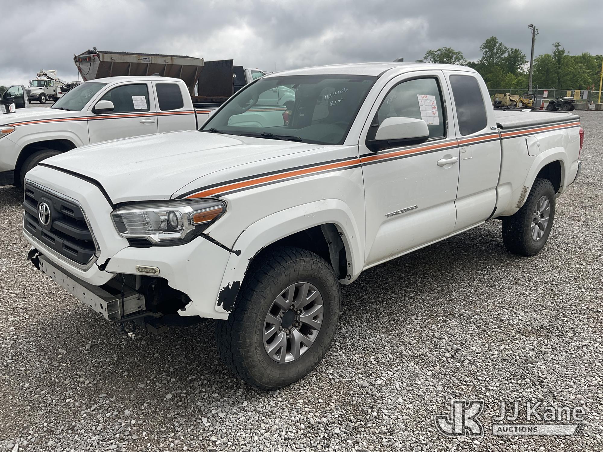 Photo of a 2017 Toyota Tacoma 4x4