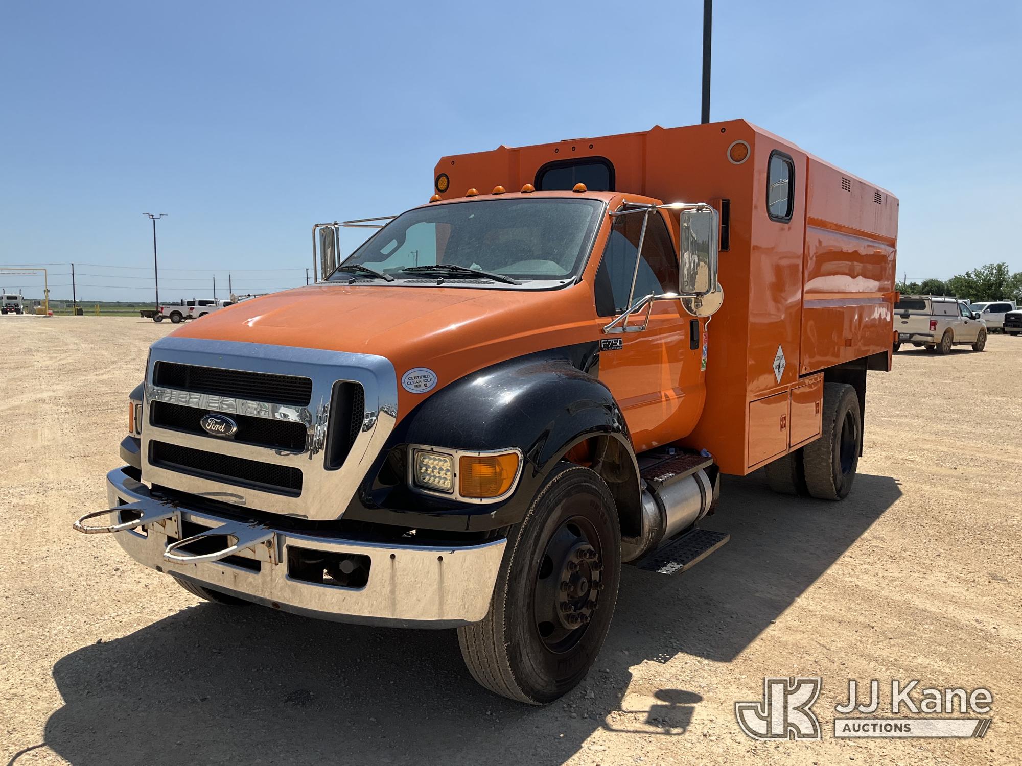 Photo of a 2015 Ford F-750