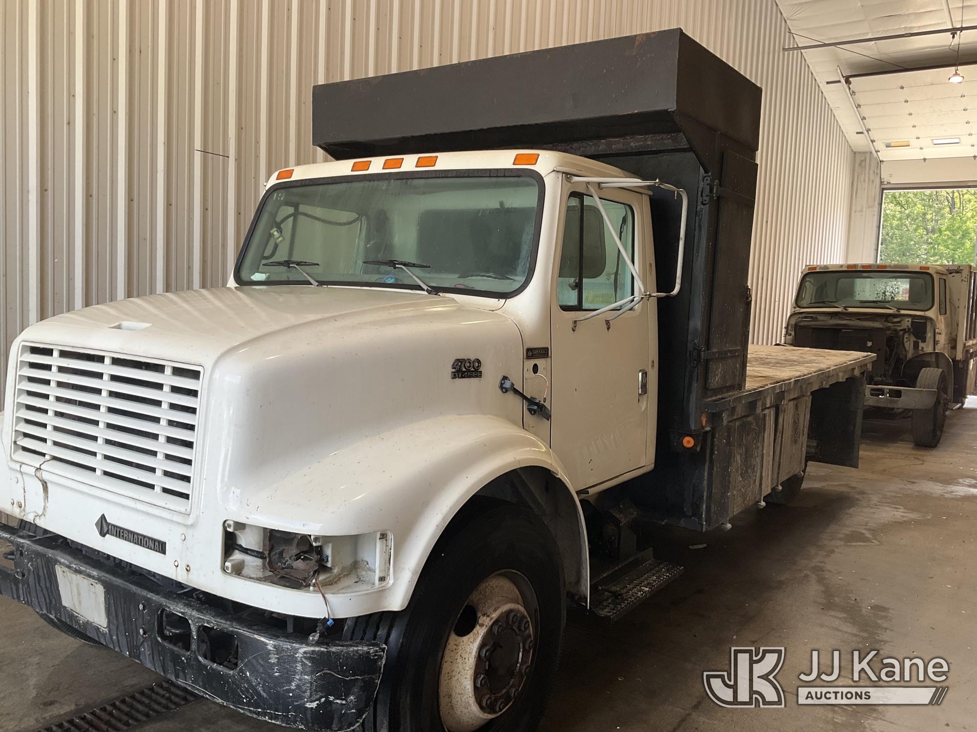 Photo of a 1997 International 4700