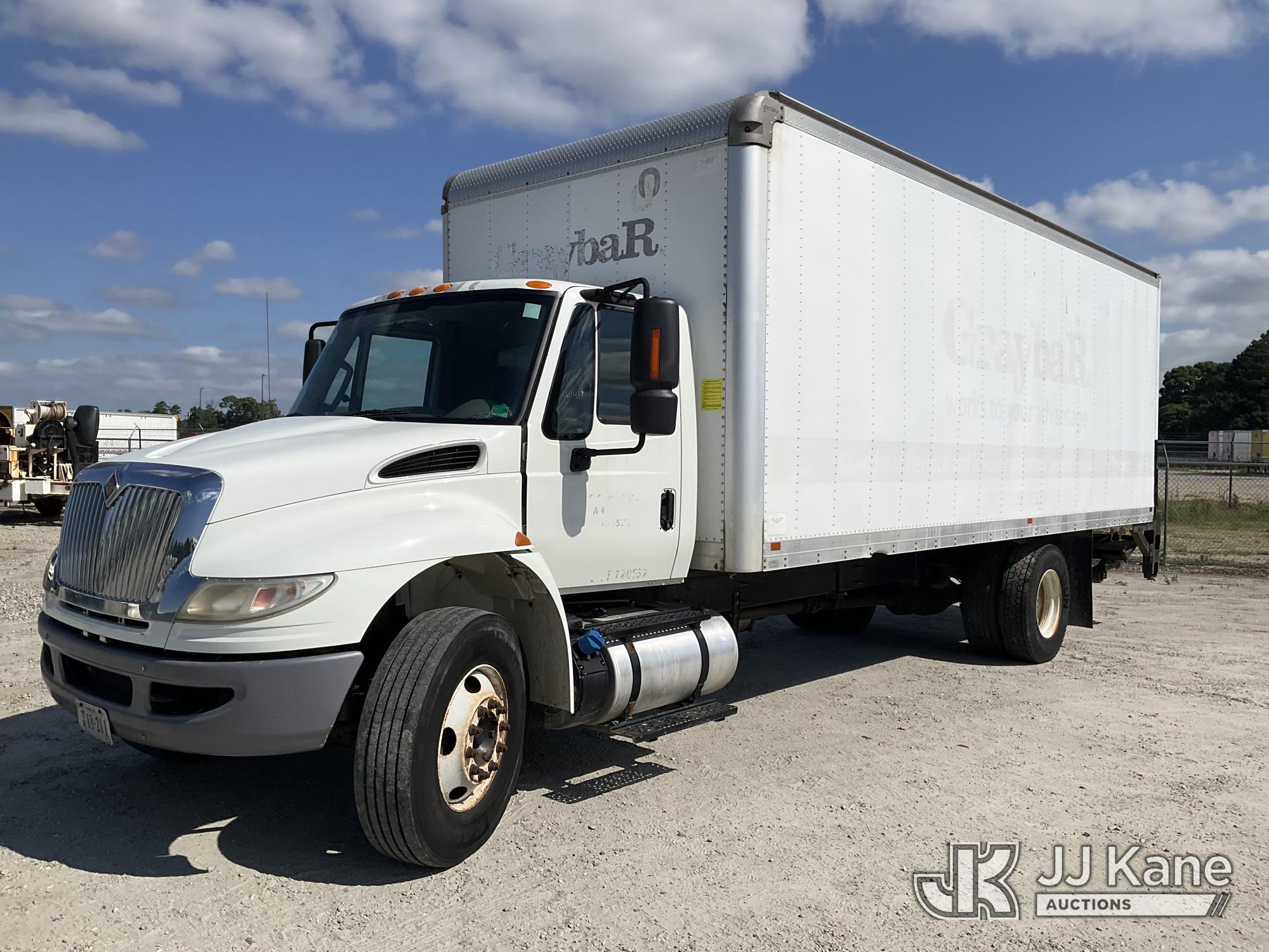 Photo of a 2016 International 4300