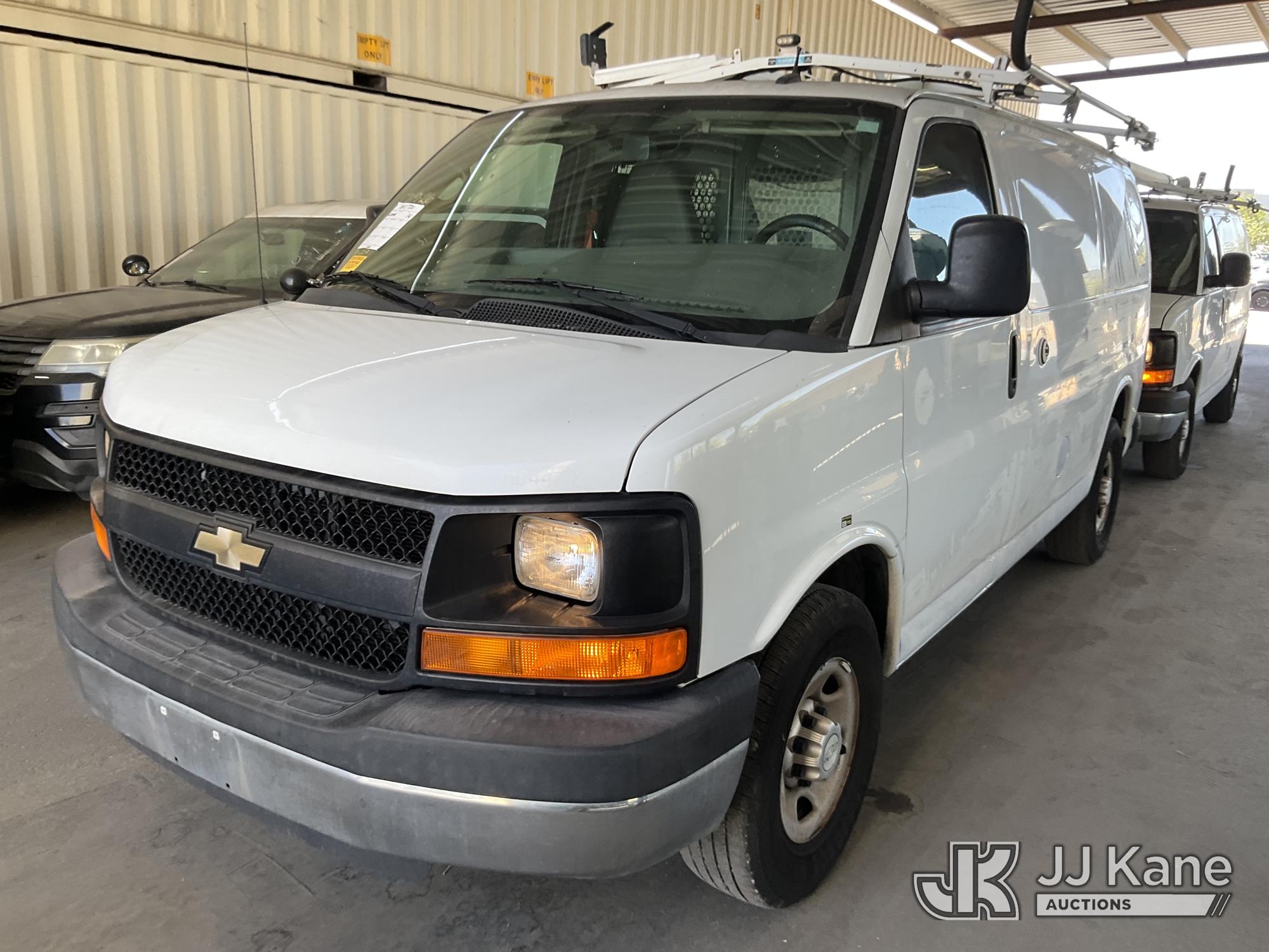 2014 Chevrolet Express 2500 Cargo Cargo Van