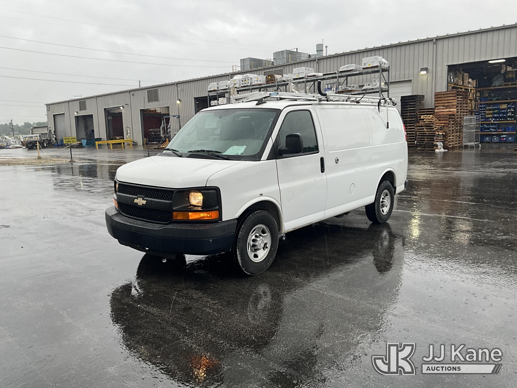 Photo of a 2016 Chevrolet Express G2500