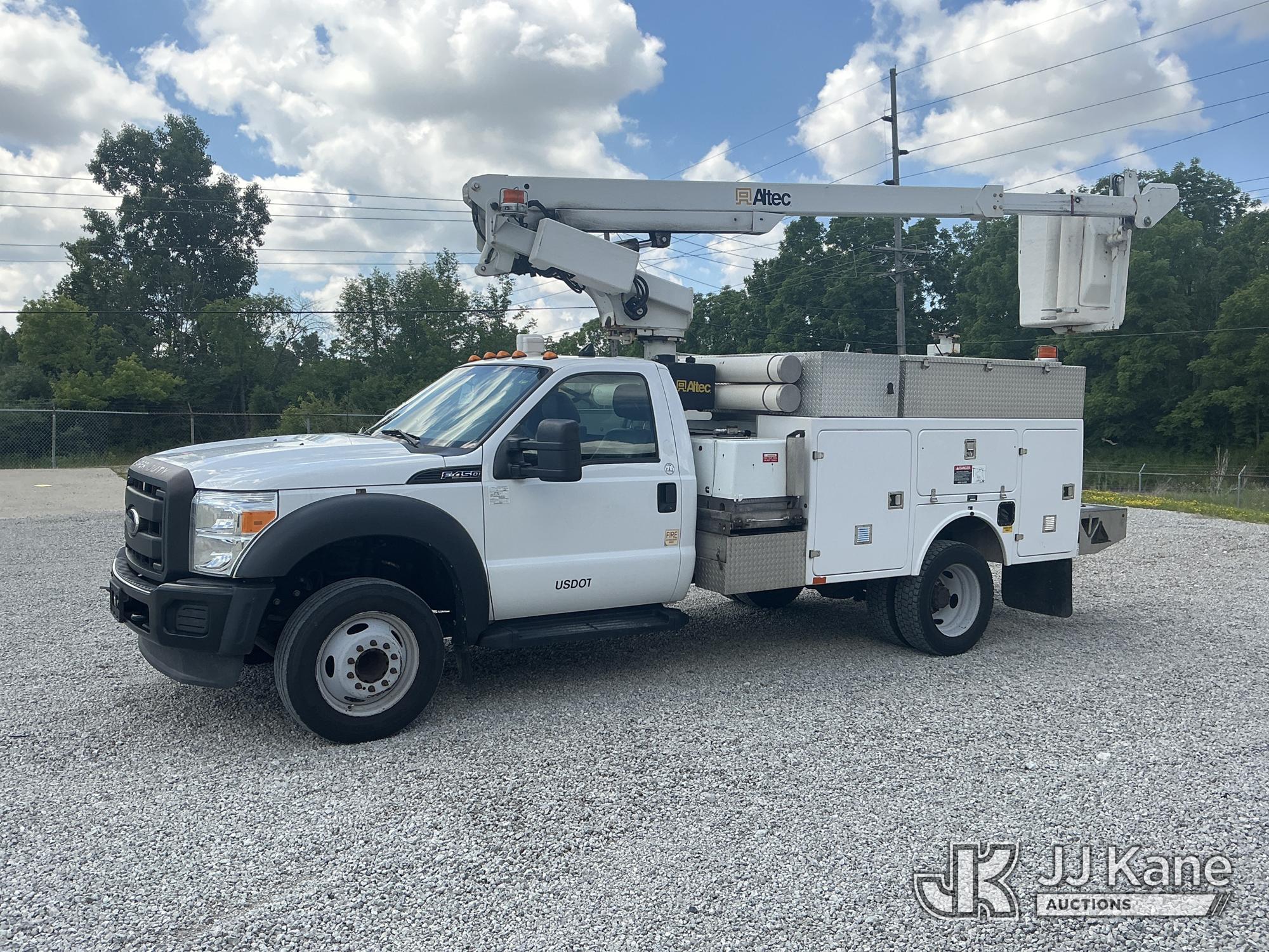 Photo of a 2012 Ford F-450 SD