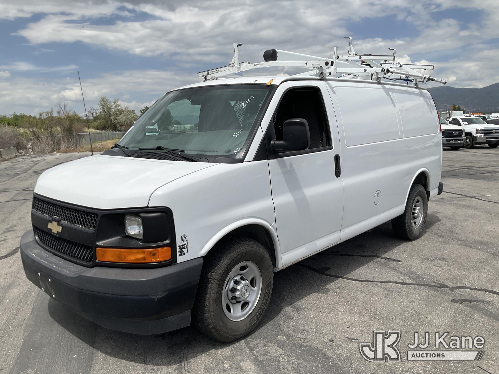 Photo of a 2017 Chevrolet Express G2500