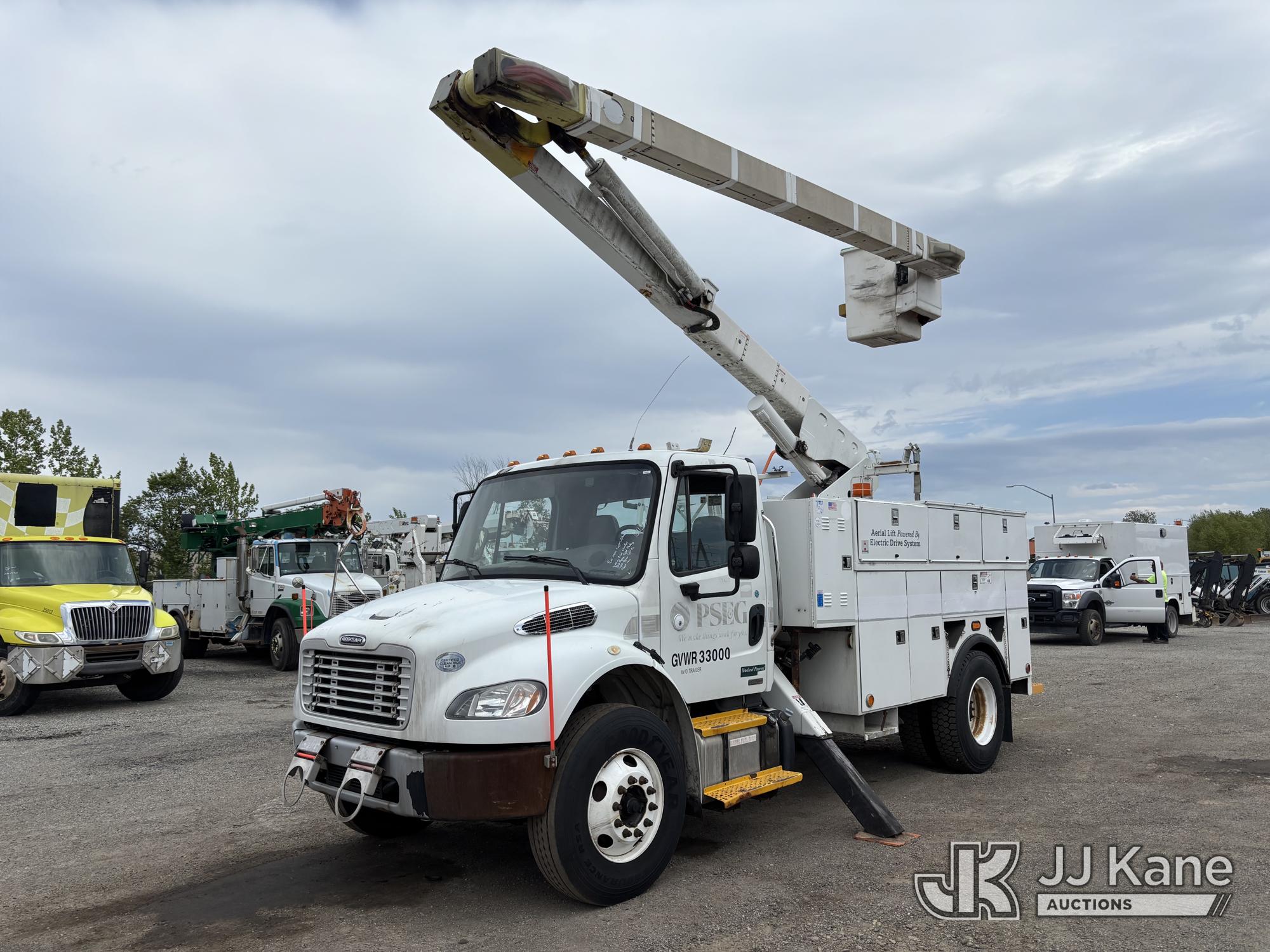 Photo of a 2011 Freightliner M2 106
