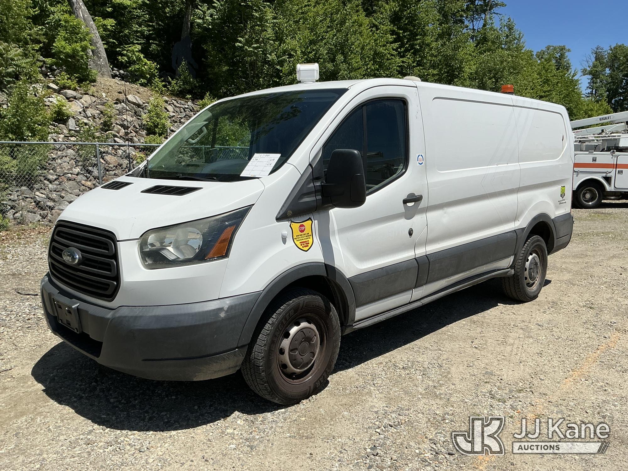 Photo of a 2016 Ford Transit