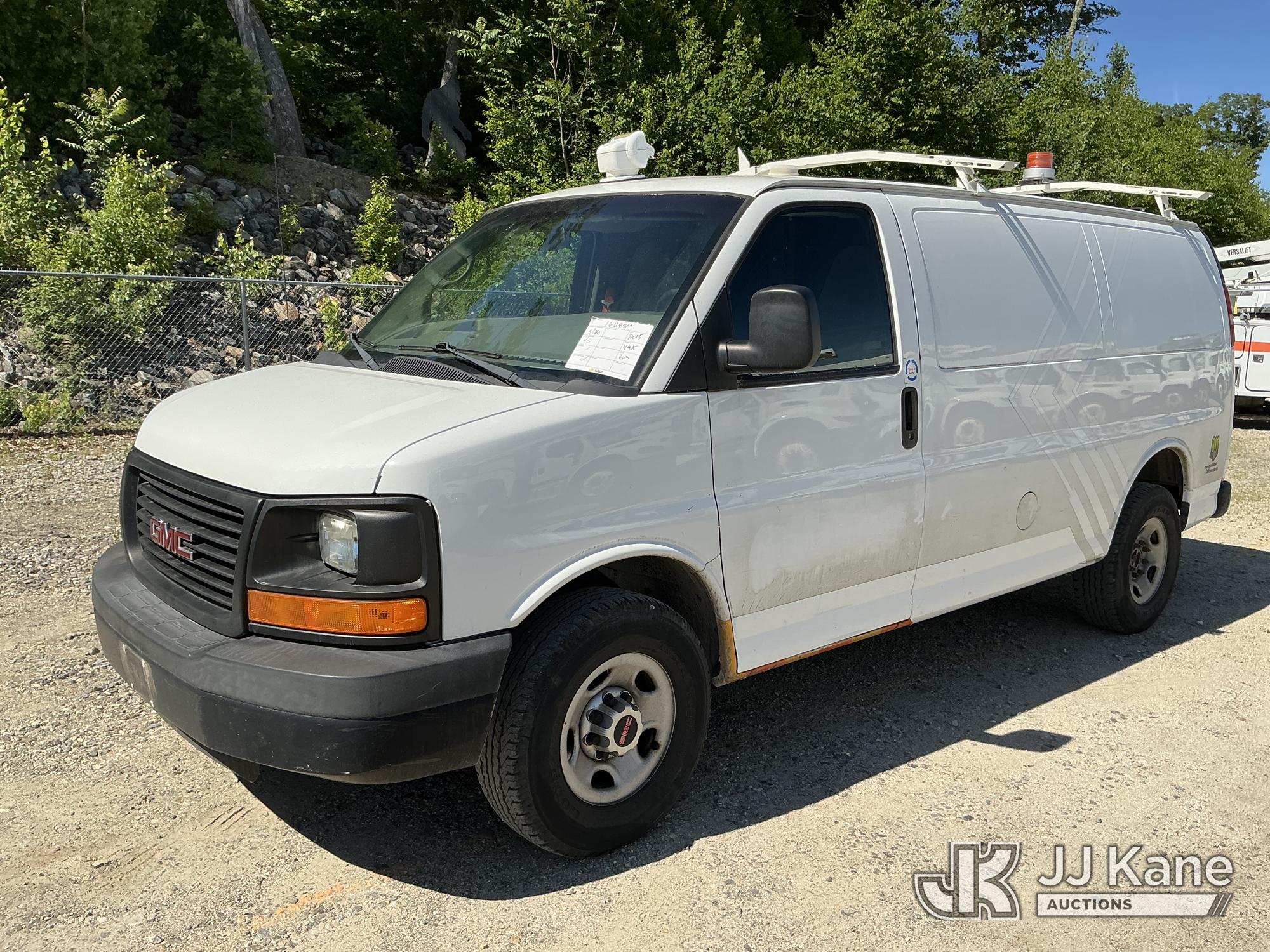 Photo of a 2015 GMC Savana G3500