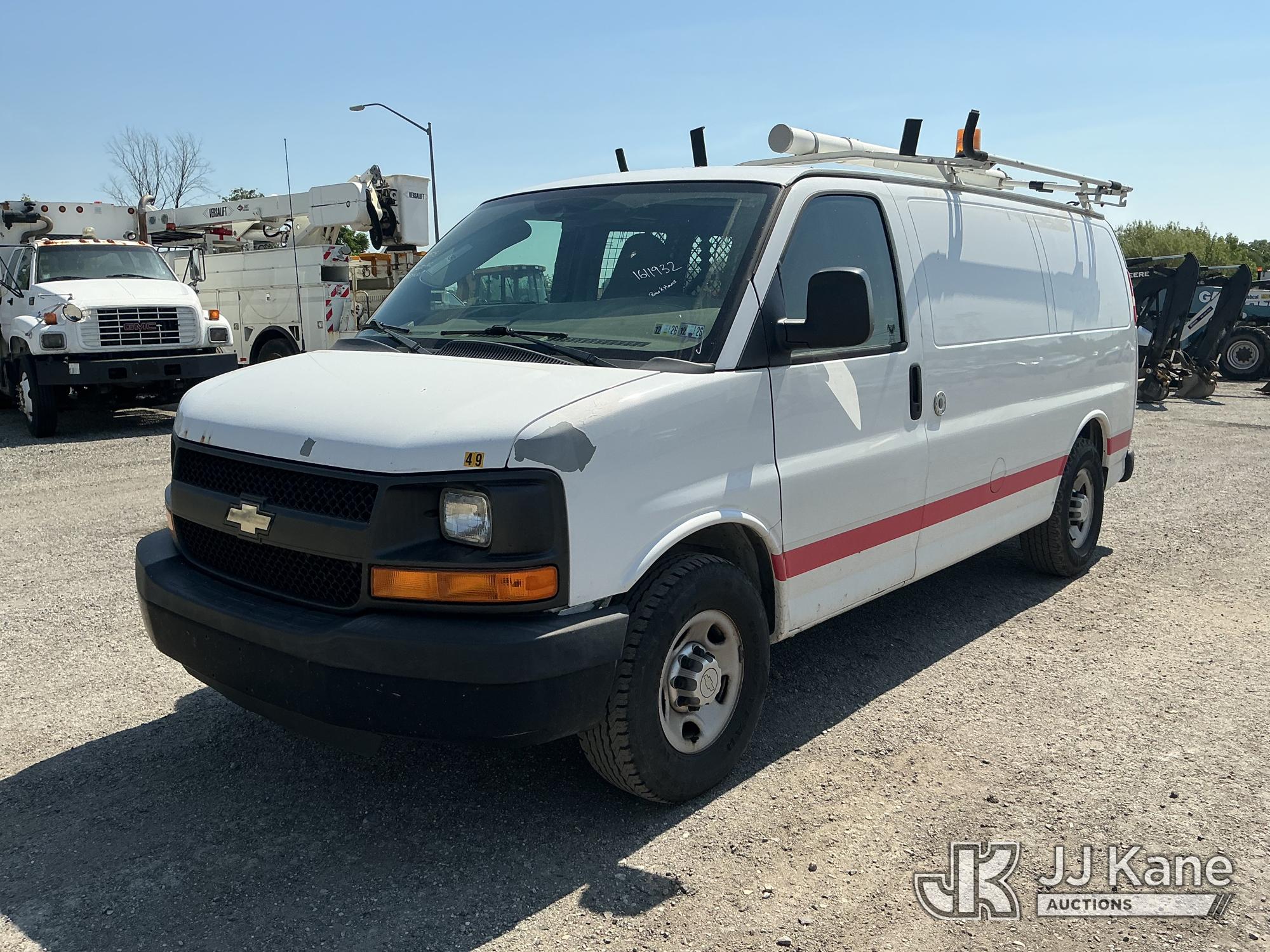 Photo of a 2012 Chevrolet G2500