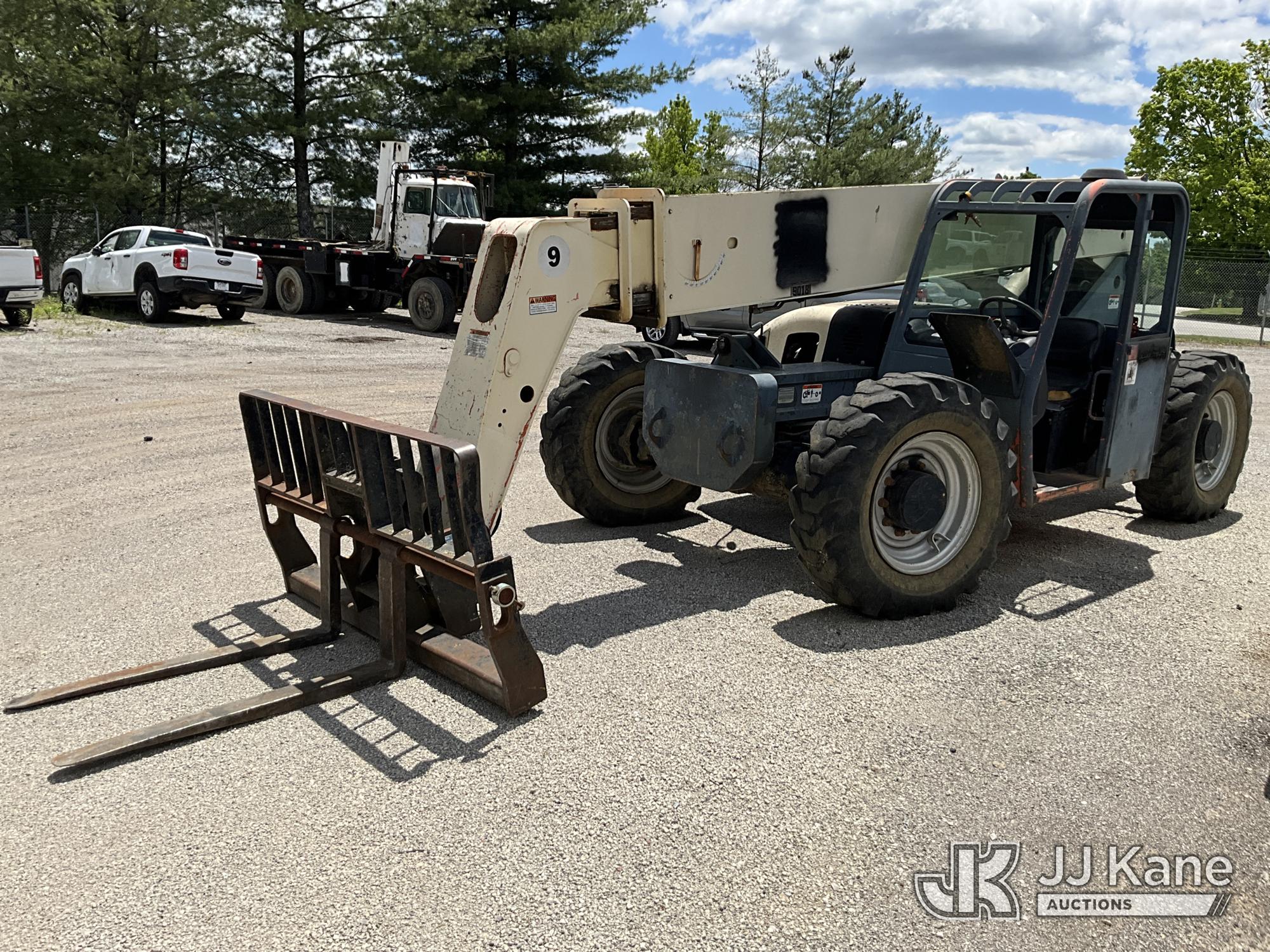 2005 JLG G9-43A Rough Terrain Telescopic Boom Forklift