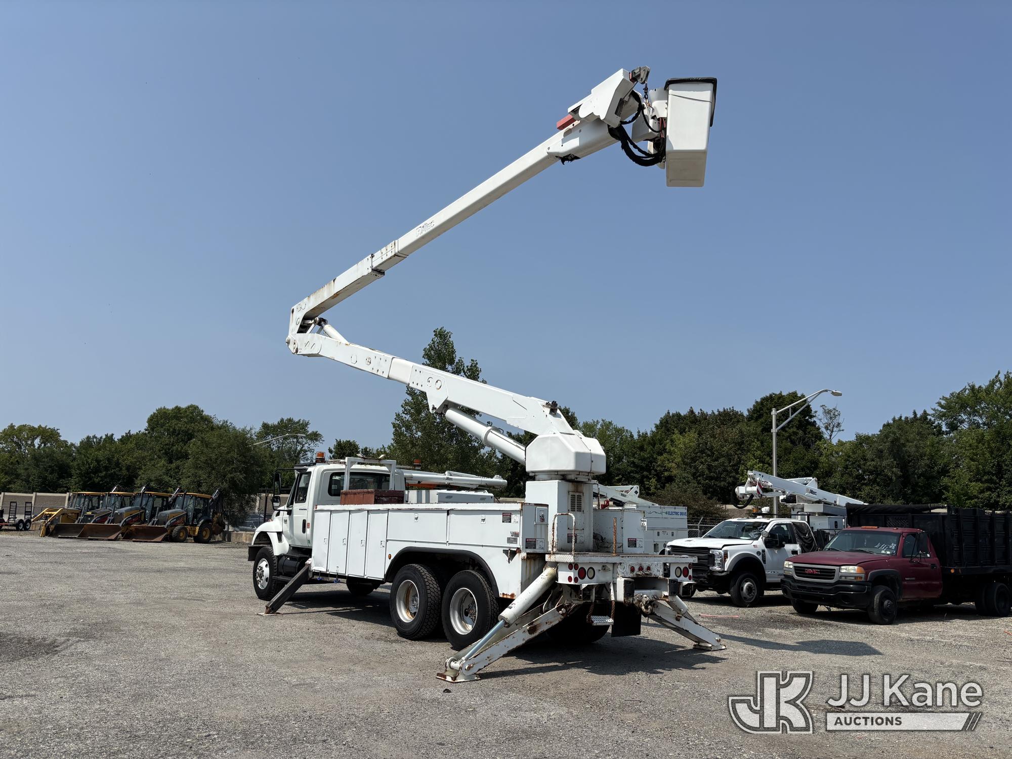 2004 International 7400