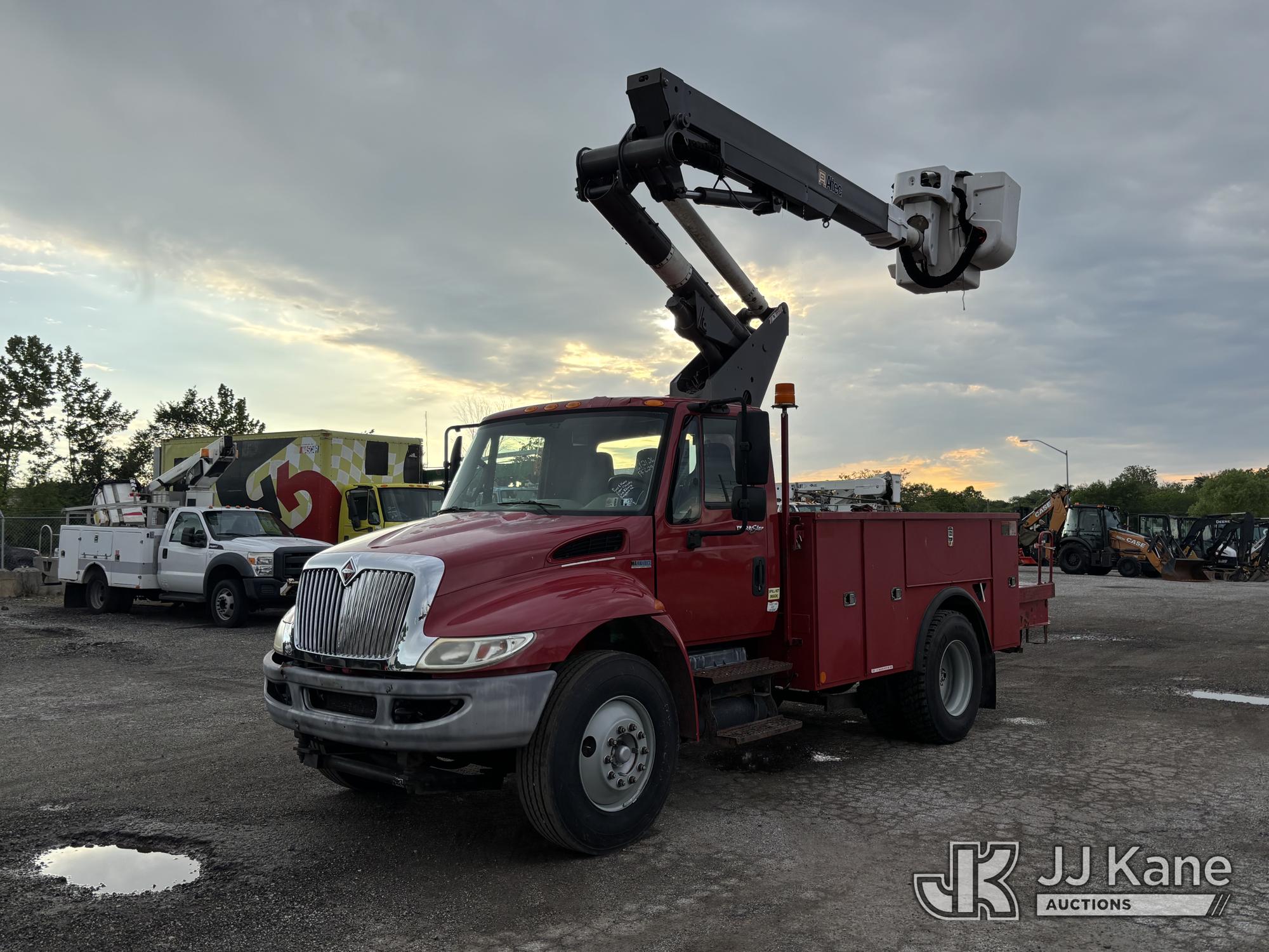 Photo of a 2012 International DuraStar 4300