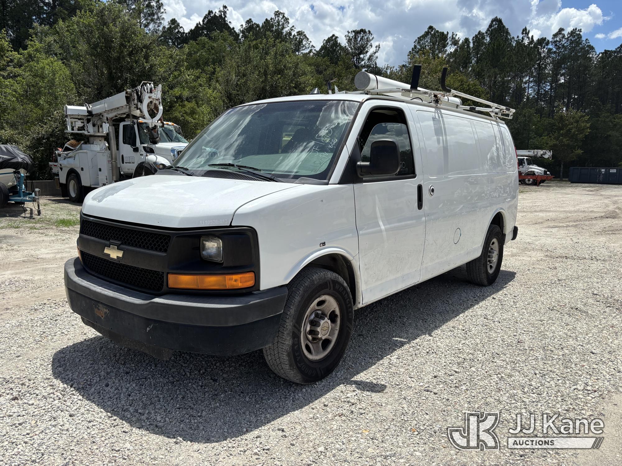 Photo of a 2013 Chevrolet Express G2500