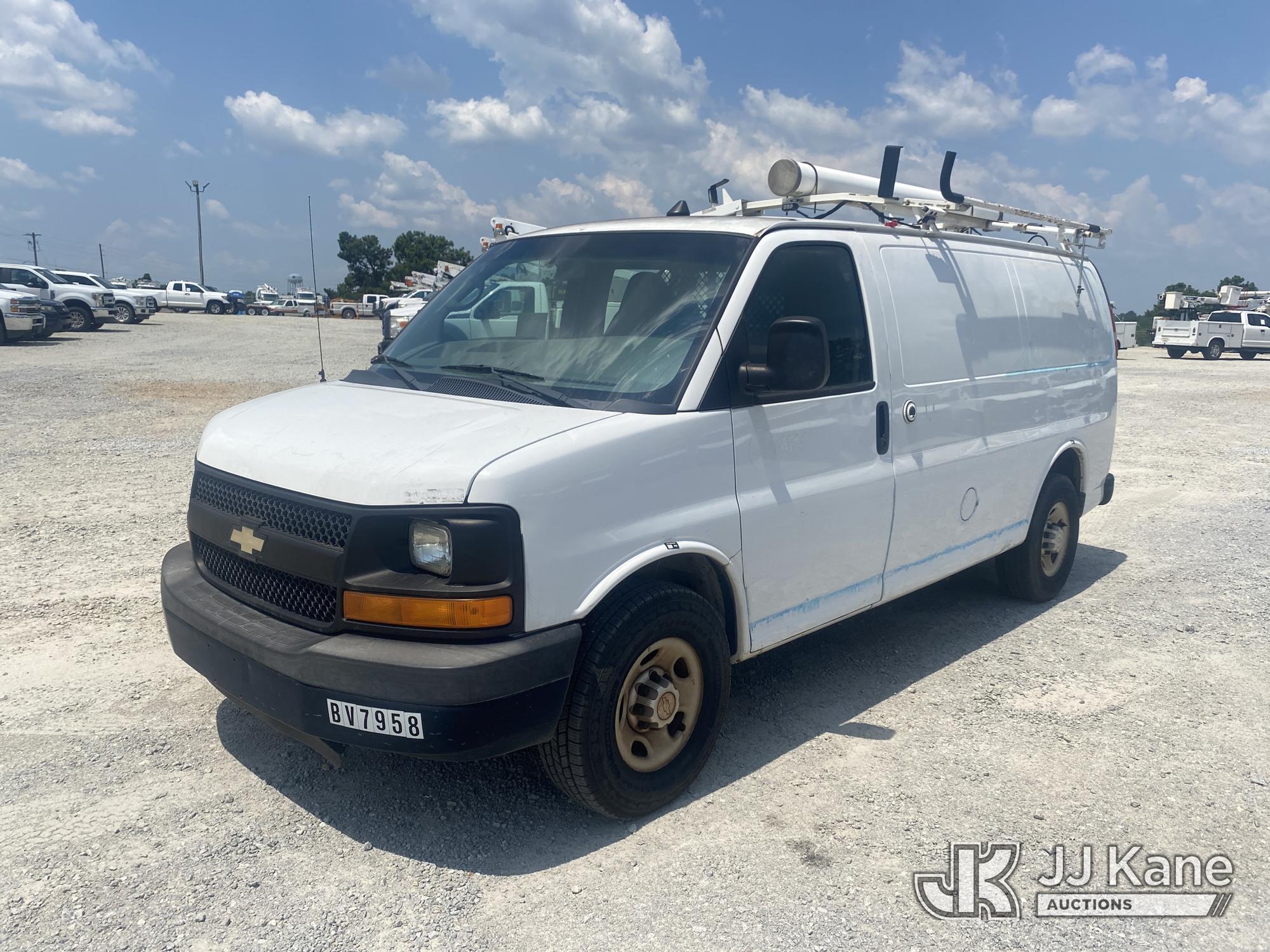 Photo of a 2013 Chevrolet Express G2500