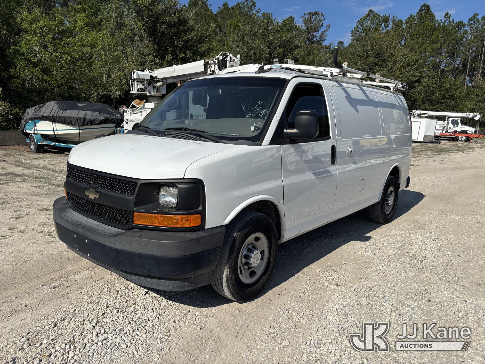 Photo of a 2017 Chevrolet Express G2500