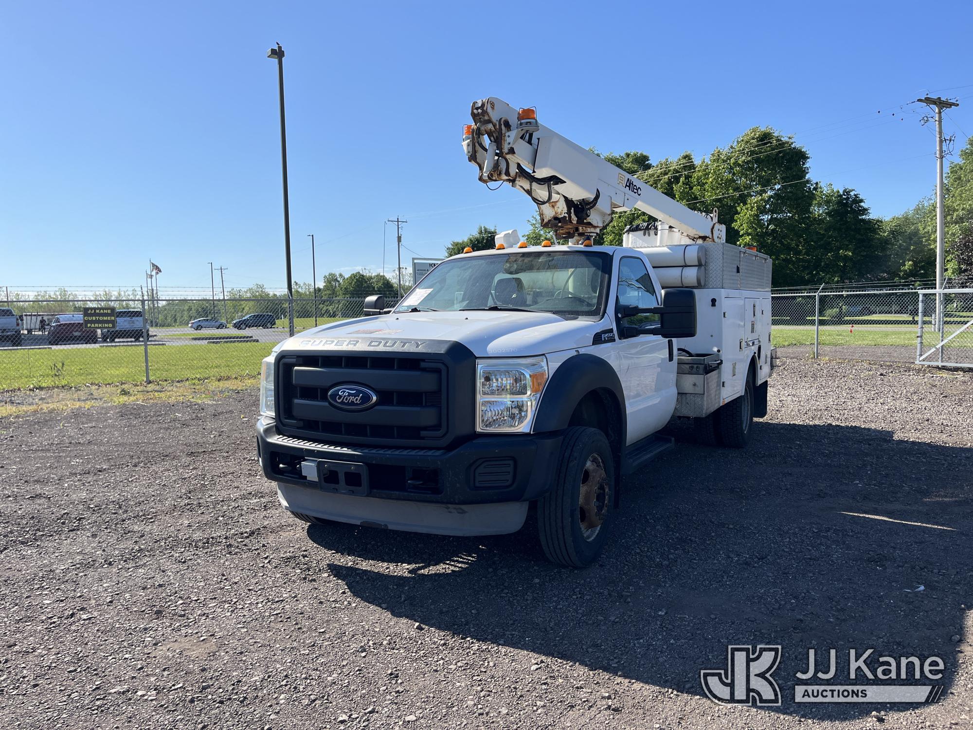 Photo of a 2012 Ford F-450 SD