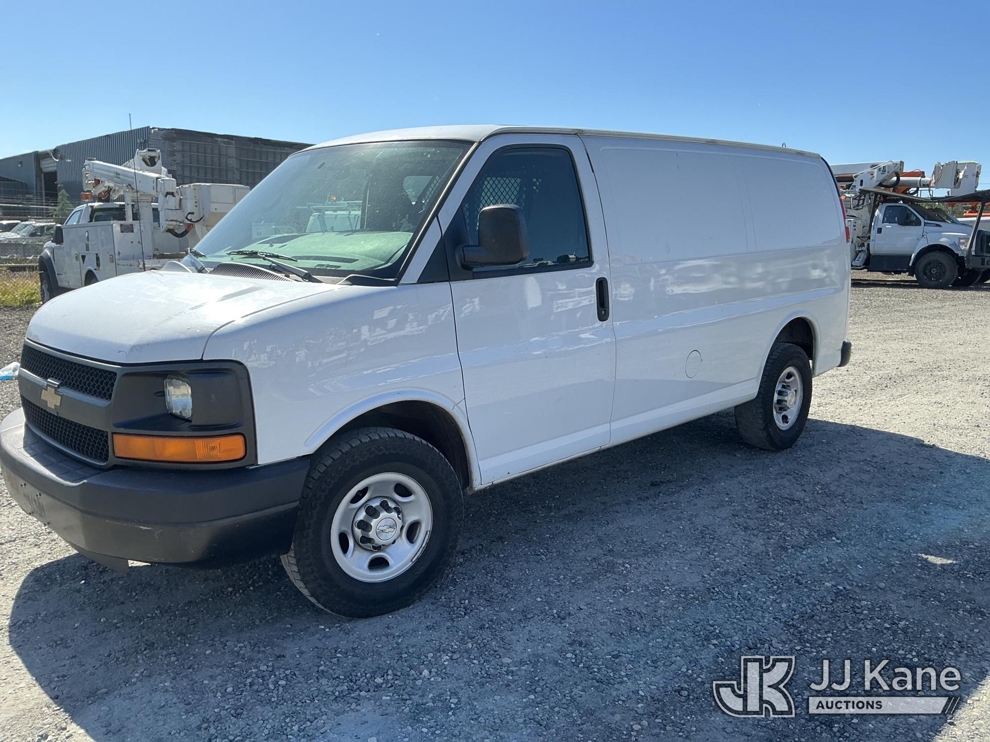Photo of 2015 Chevrolet Express G2500