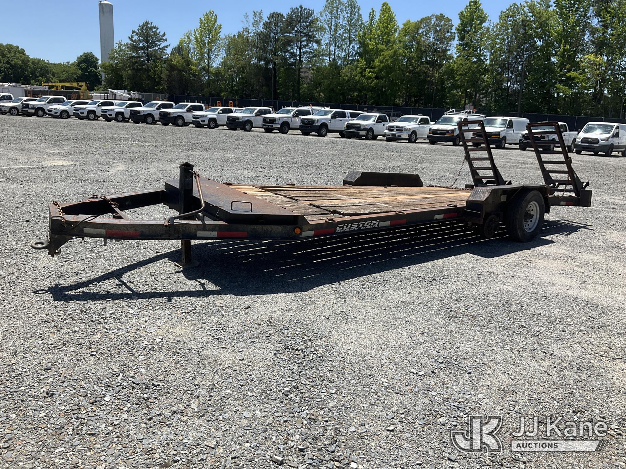 Photo of a 2013 Lucon 4T202HDBW