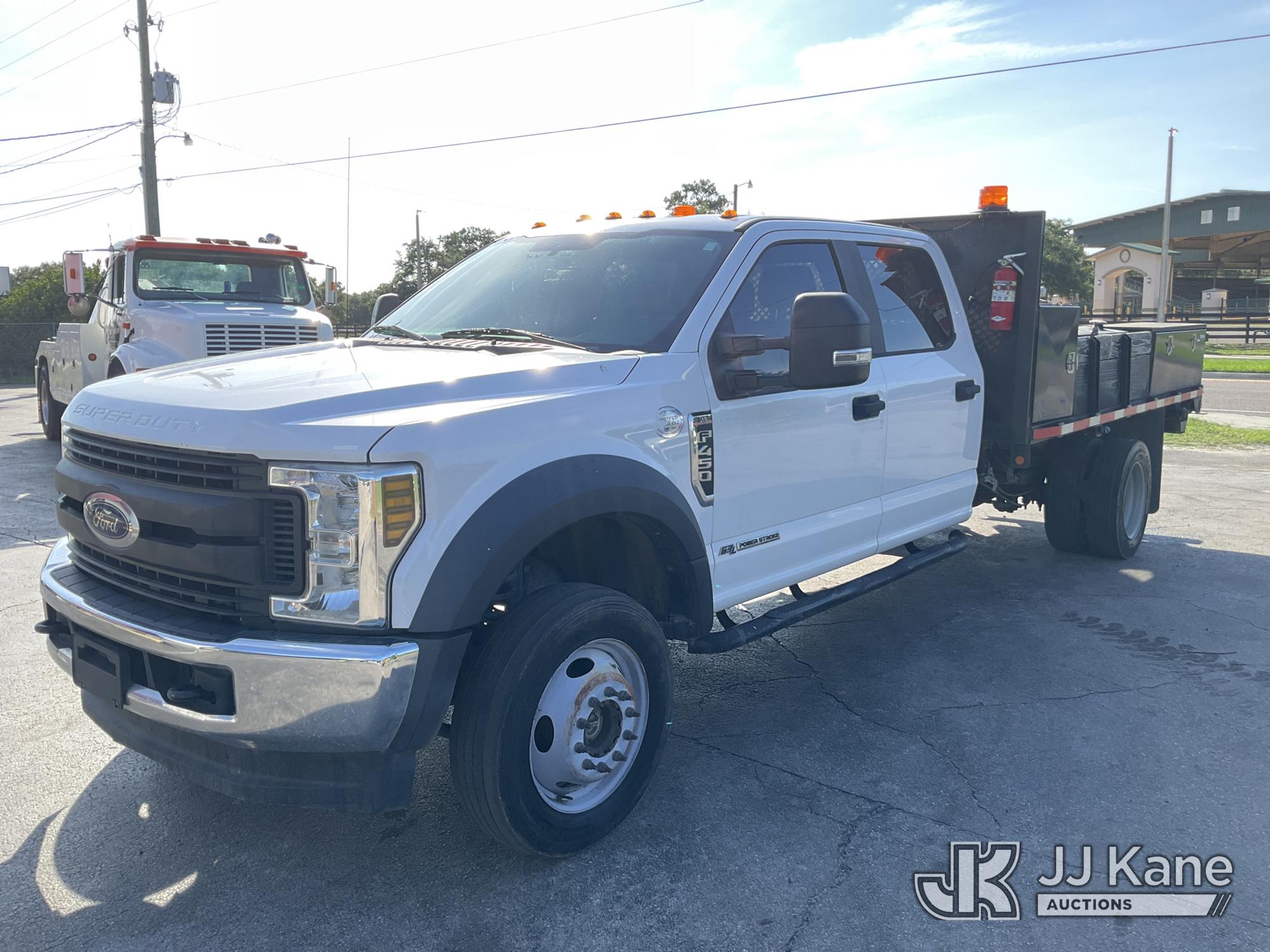 Photo of a 2019 Ford F450 4x4