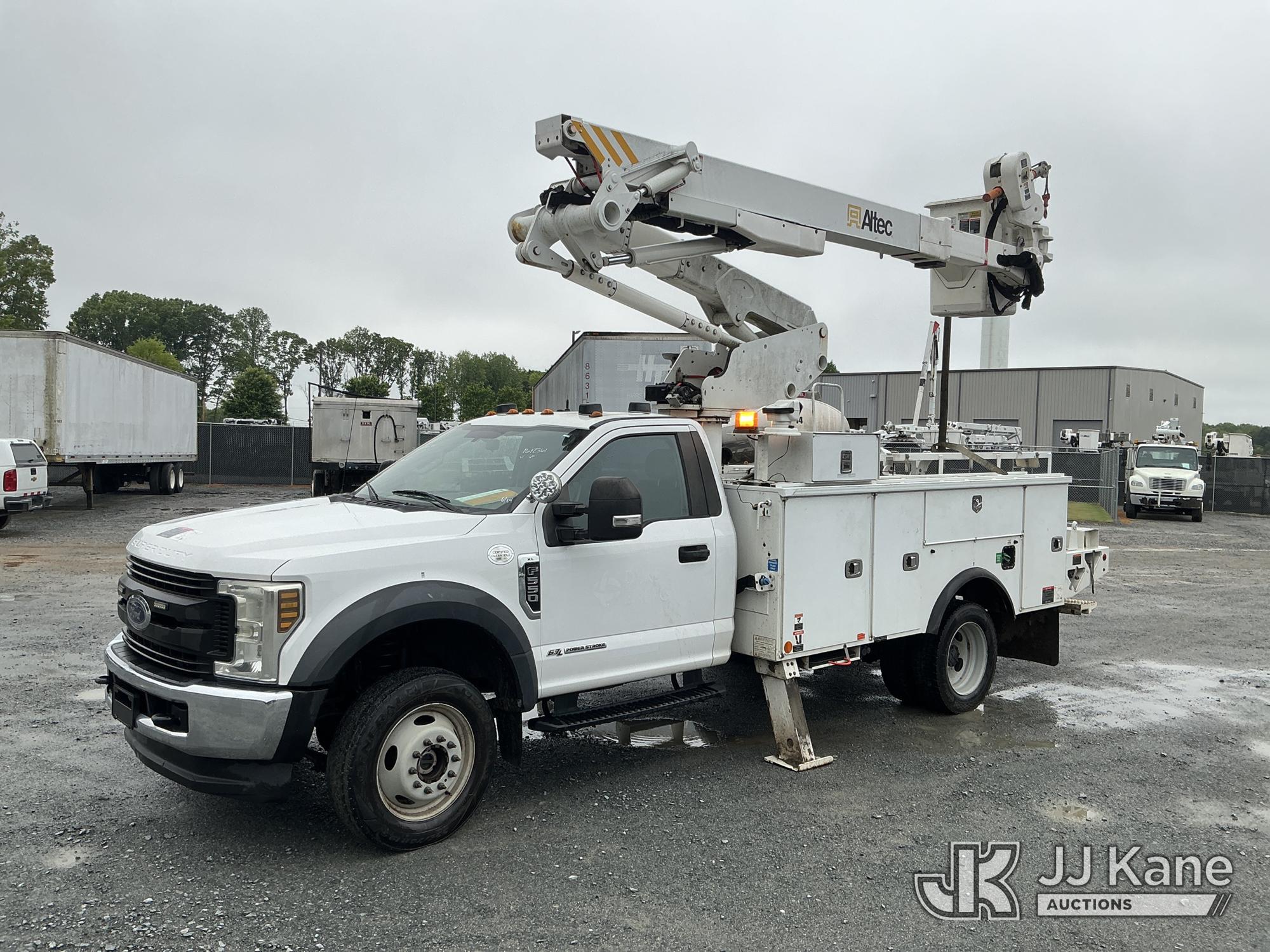 Photo of a 2018 Ford F550 4x4