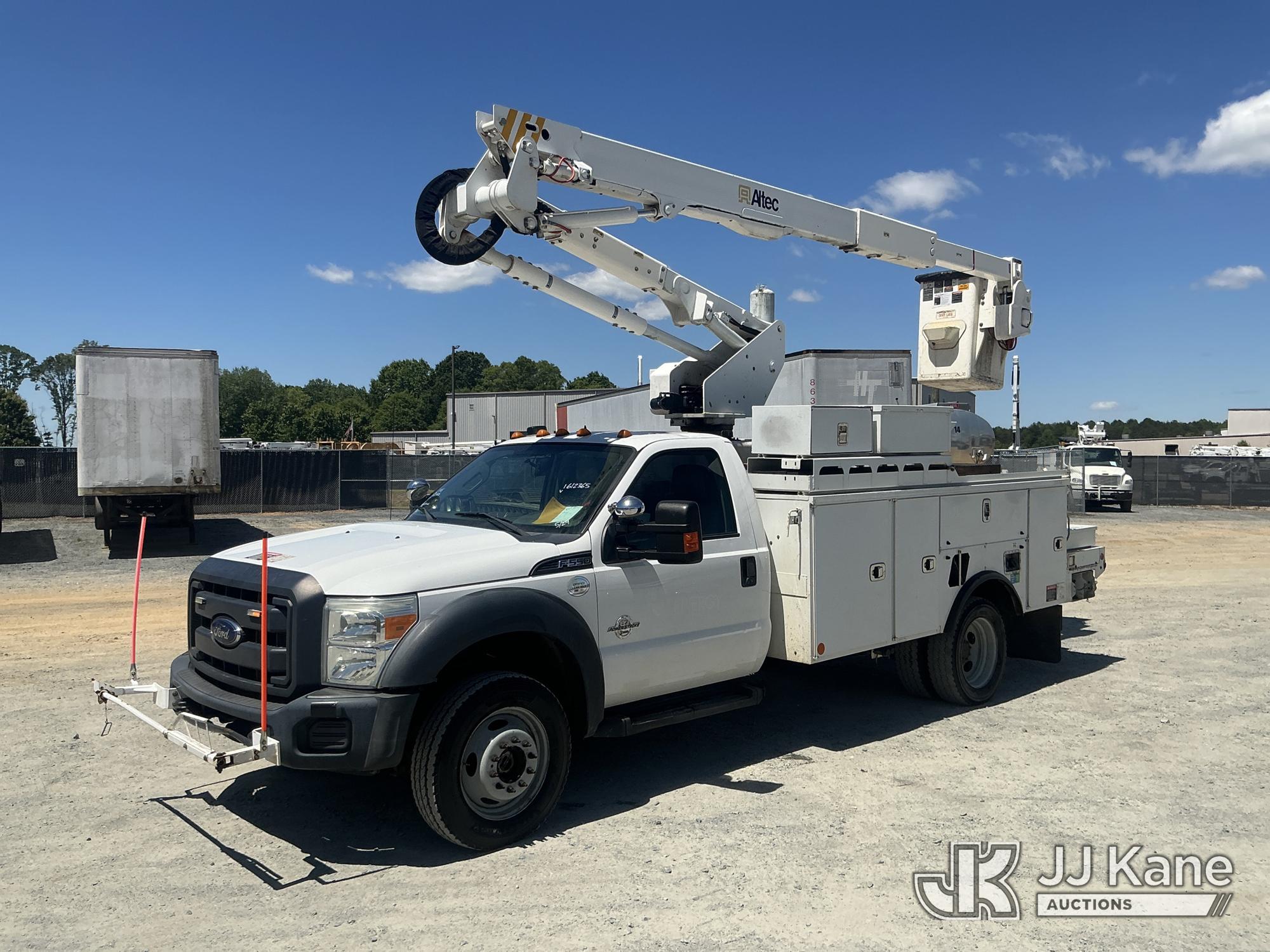 Altec AT40G, Articulating & Telescopic Bucket Truck mounted behind cab on 2016 Ford F550 4x4 Service Truck