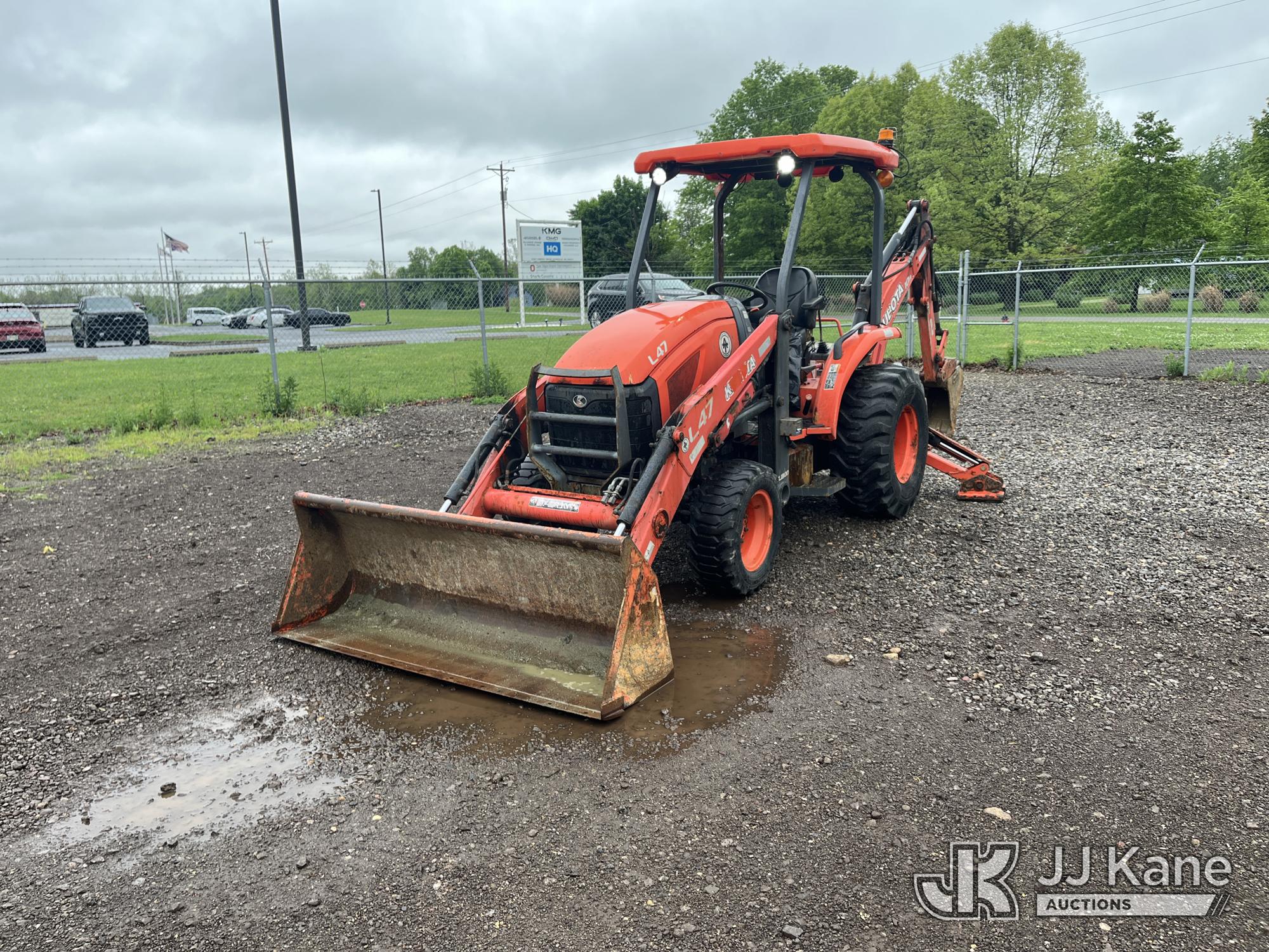 Photo of a 2017 Kubota LT47